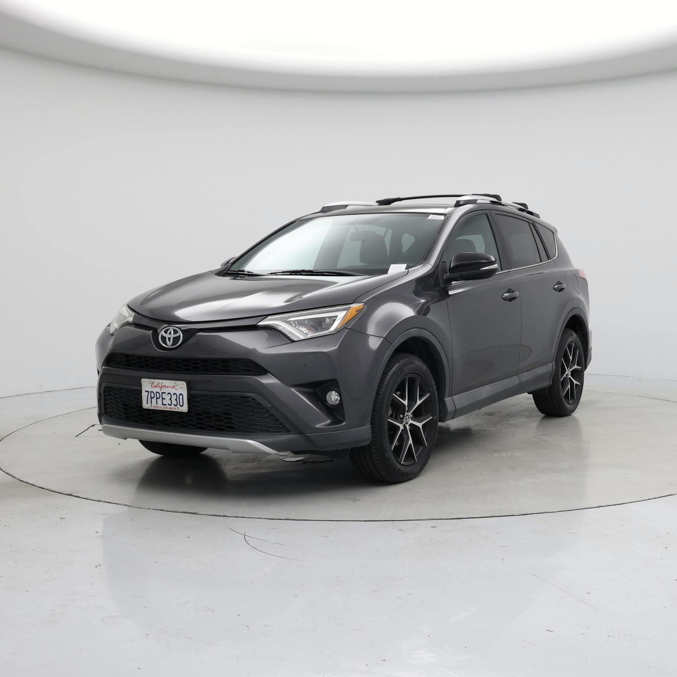 Thumbnail: 2016 Toyota RAV4 - 4