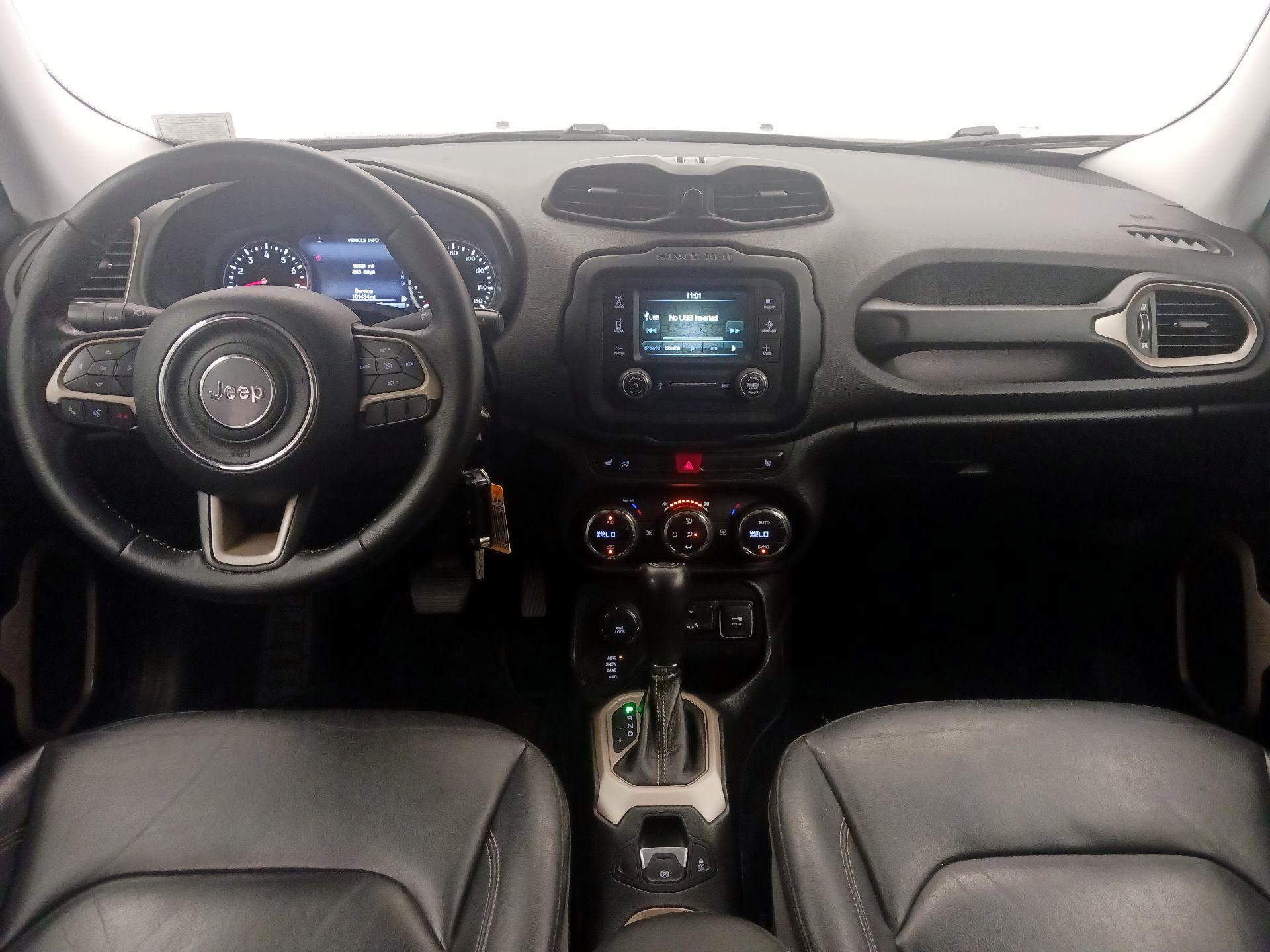 Thumbnail: 2015 Jeep Renegade - 9