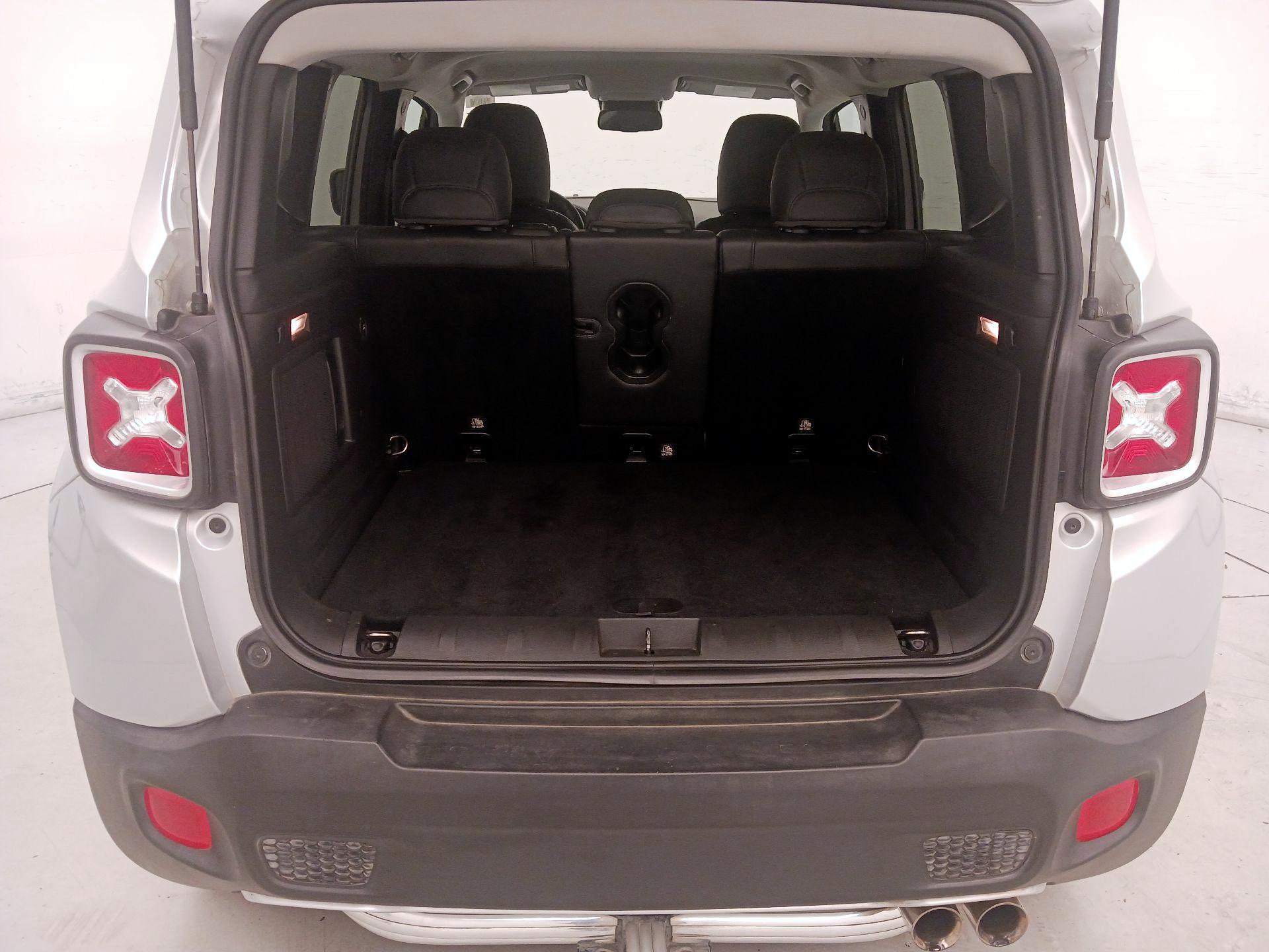 Thumbnail: 2015 Jeep Renegade - 20