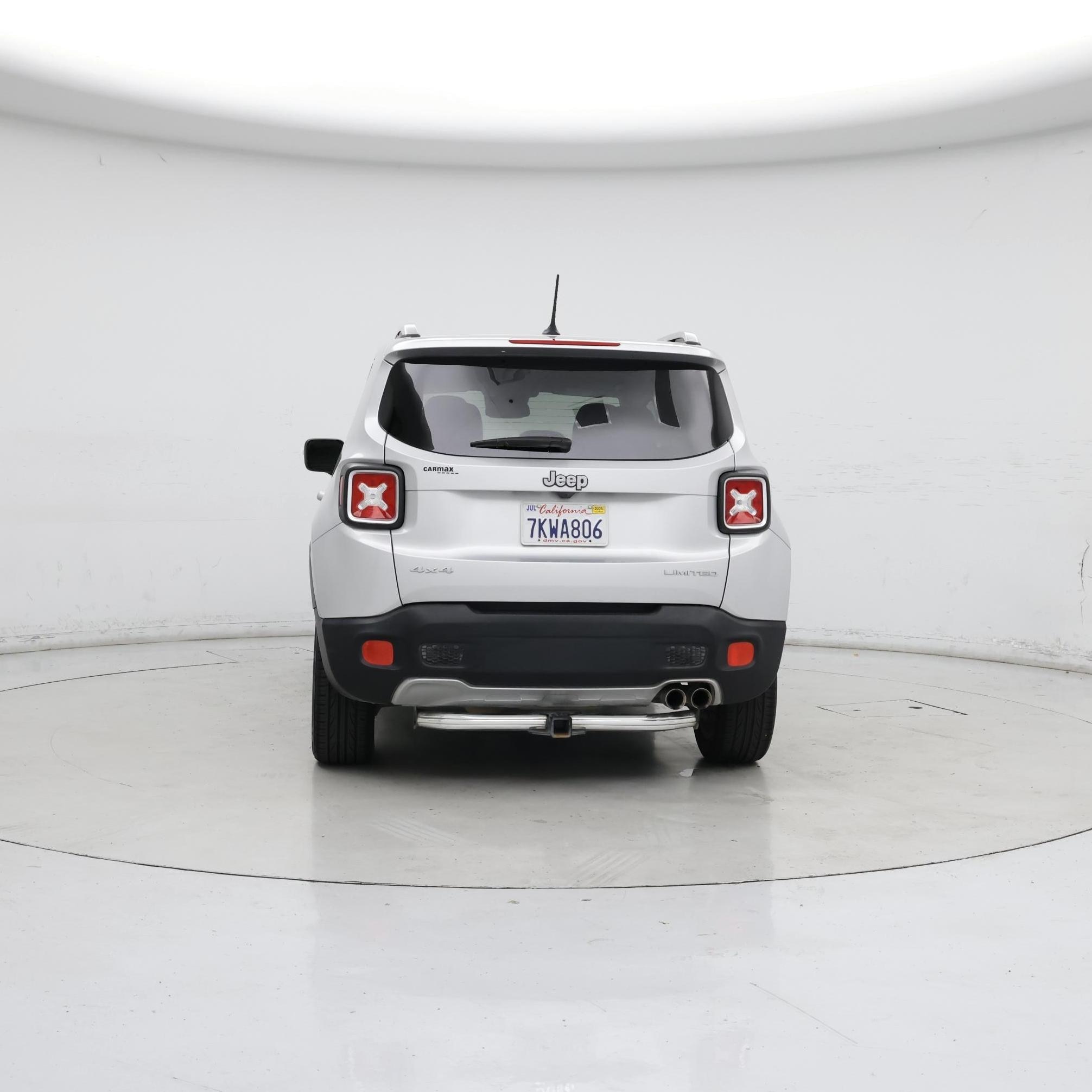 Thumbnail: 2015 Jeep Renegade - 6