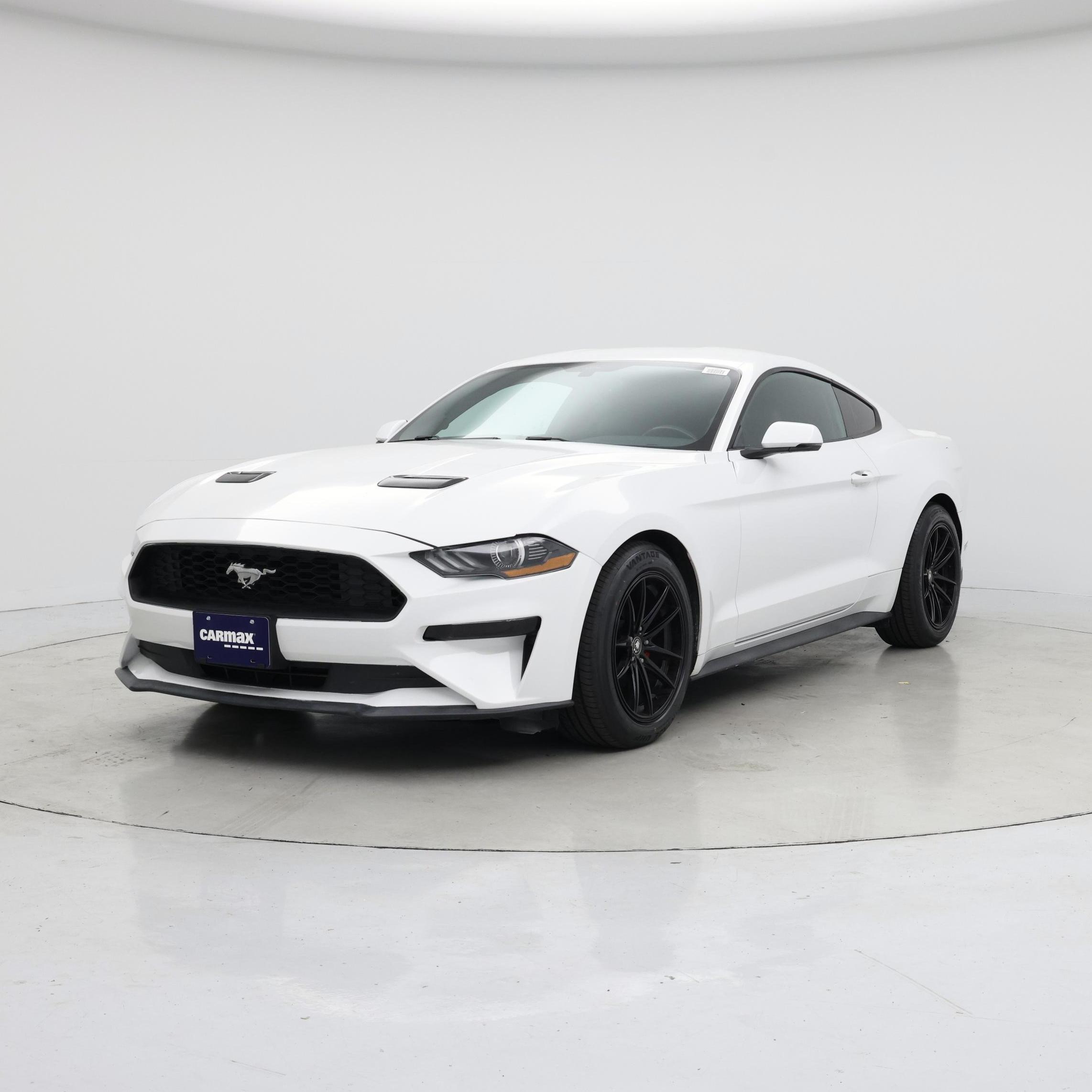 Thumbnail: 2018 Ford Mustang - 4