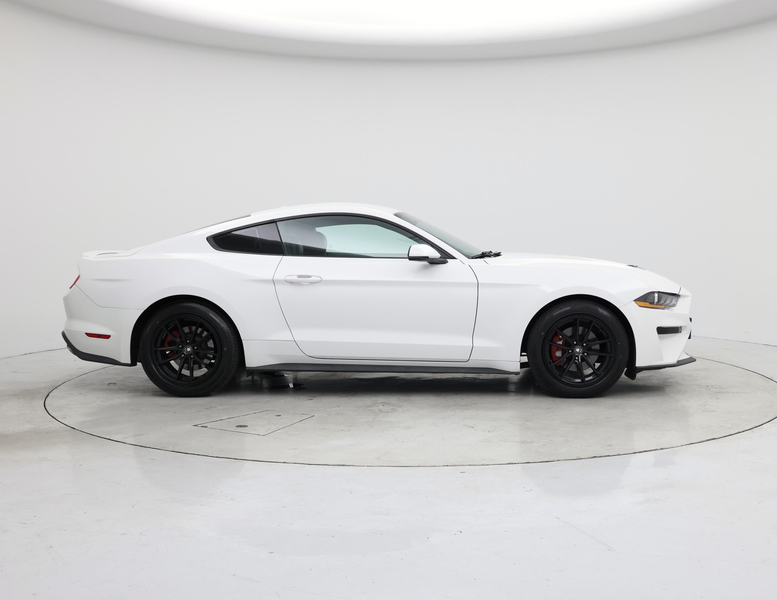 Thumbnail: 2018 Ford Mustang - 7
