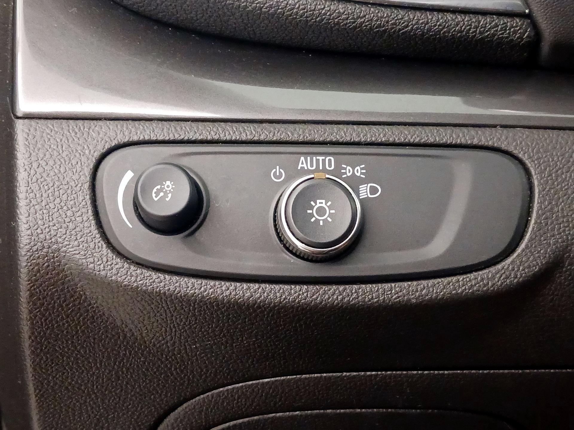 Thumbnail: 2017 Buick Encore - 13