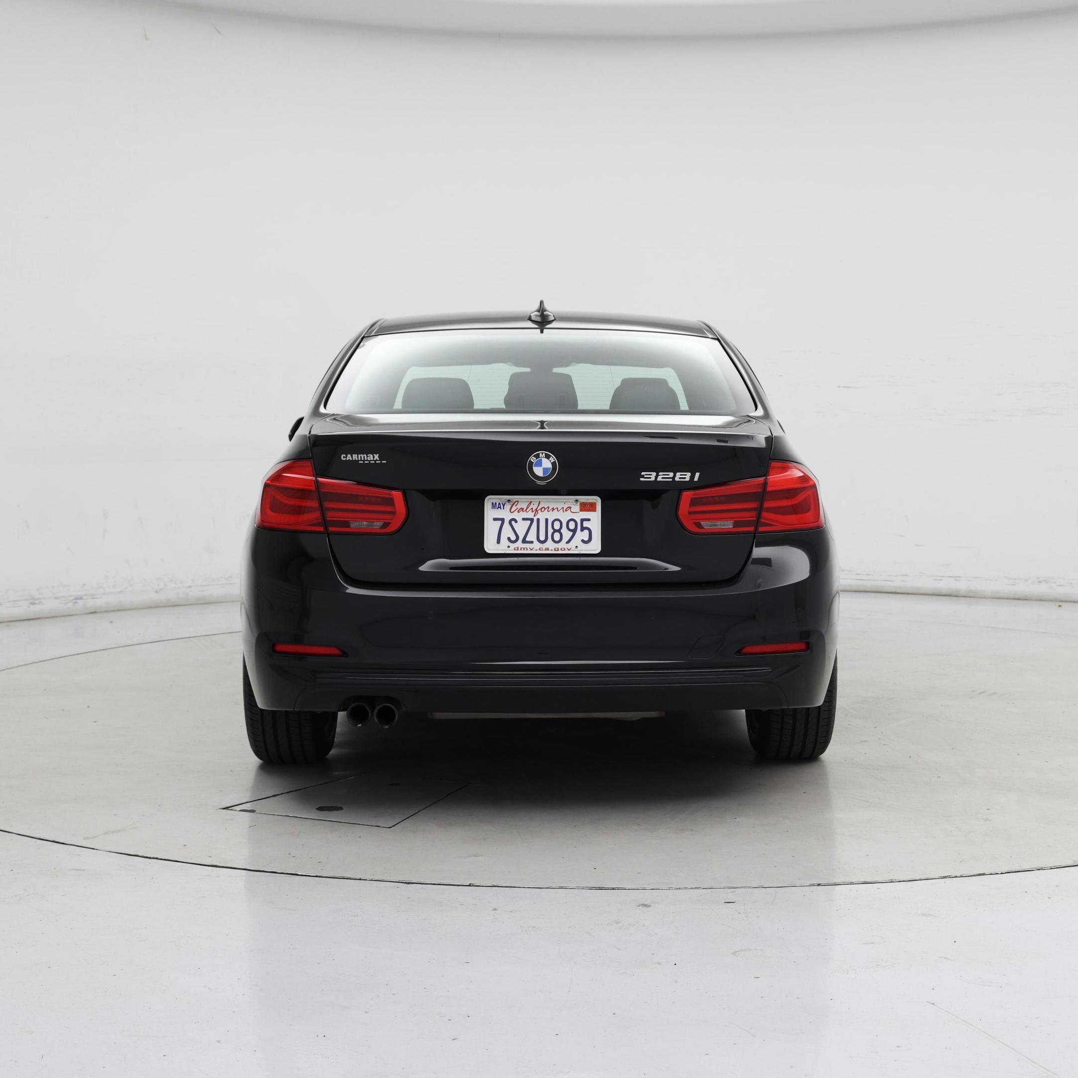Thumbnail: 2016 BMW 3 Series - 6