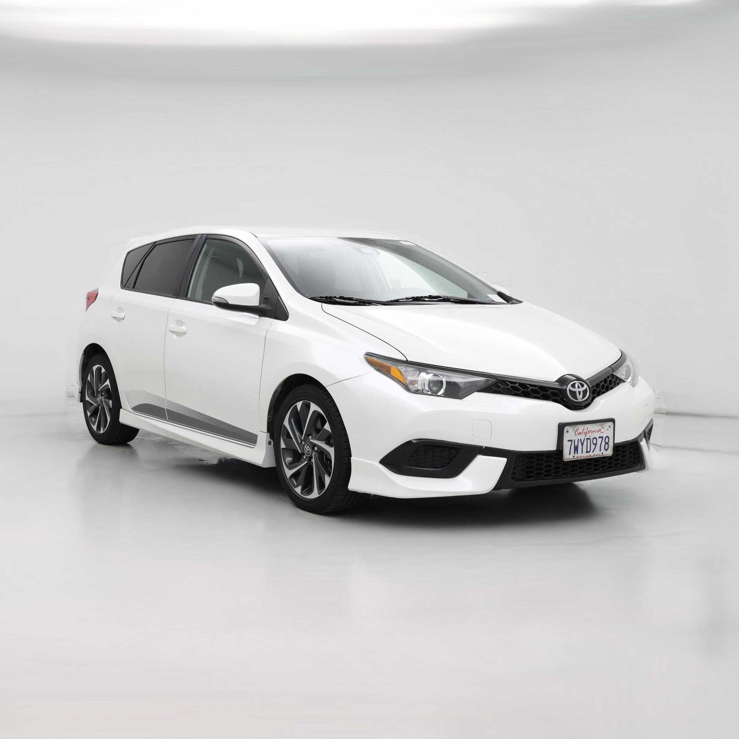 Thumbnail: 2017 Toyota Corolla iM - 1