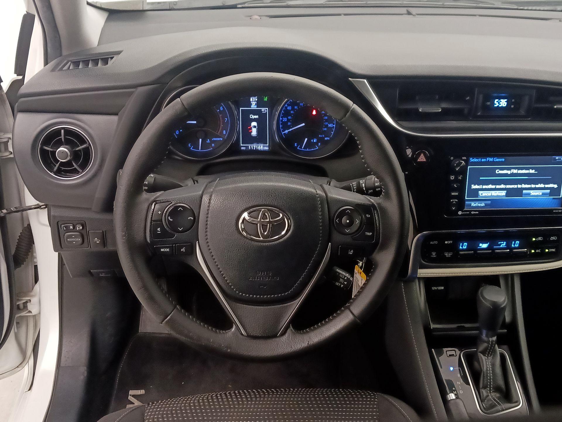 Thumbnail: 2017 Toyota Corolla iM - 10