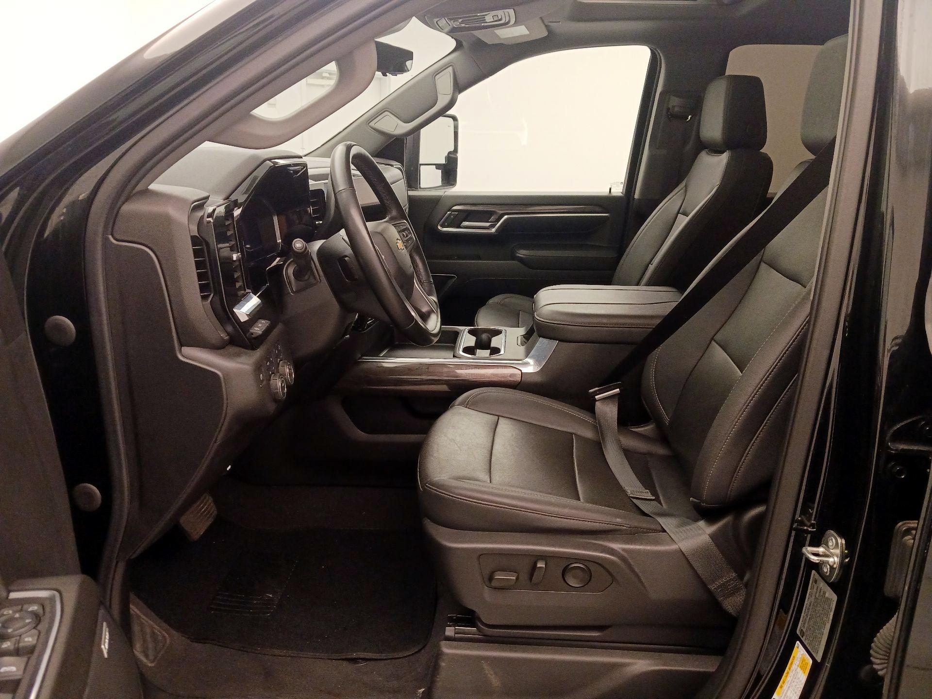 Thumbnail: 2024 Chevrolet Silverado 2500 - 11
