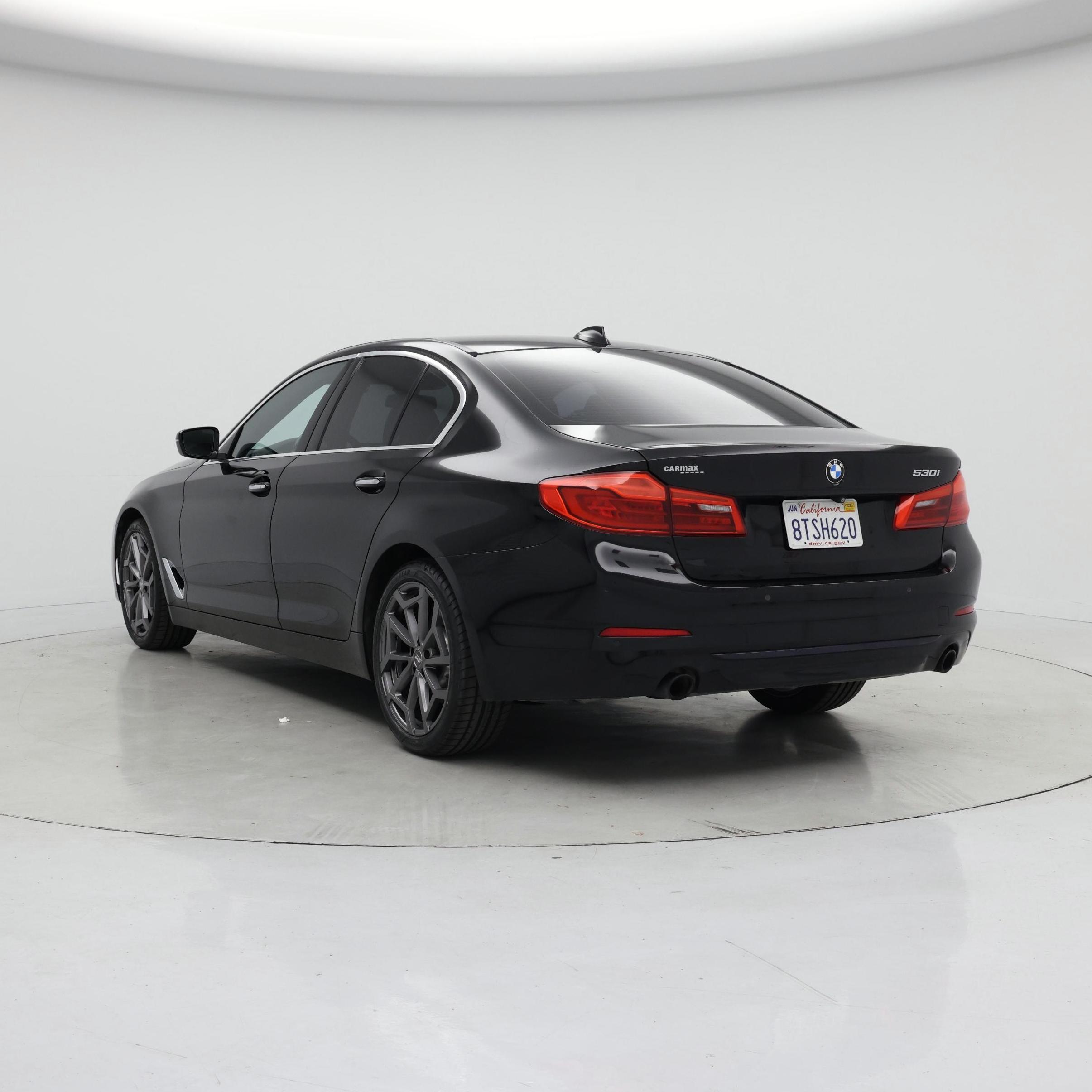 Thumbnail: 2017 BMW 5 Series - 2