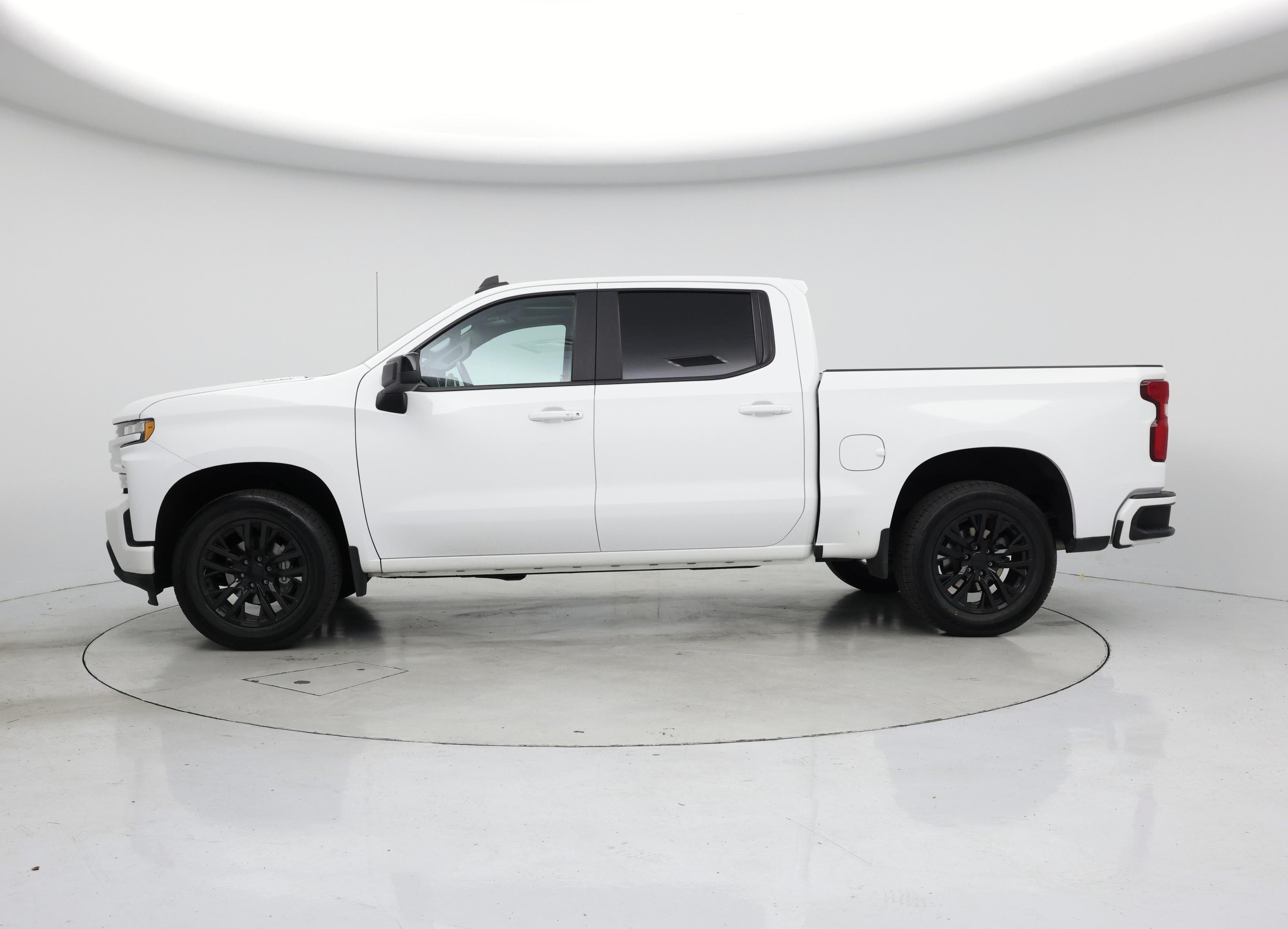 Thumbnail: 2020 Chevrolet Silverado 1500 - 3