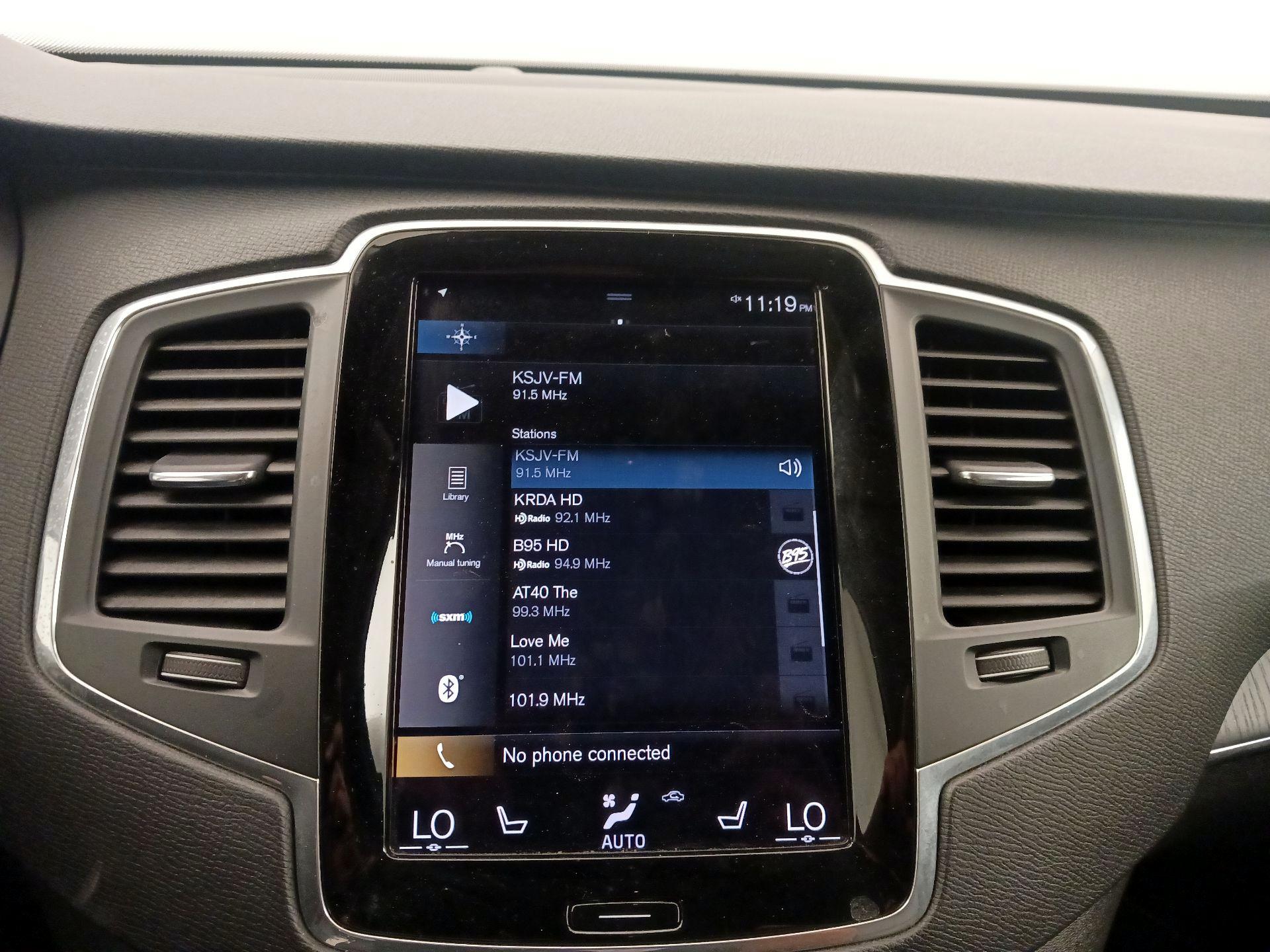 Thumbnail: 2020 Volvo XC90 - 15