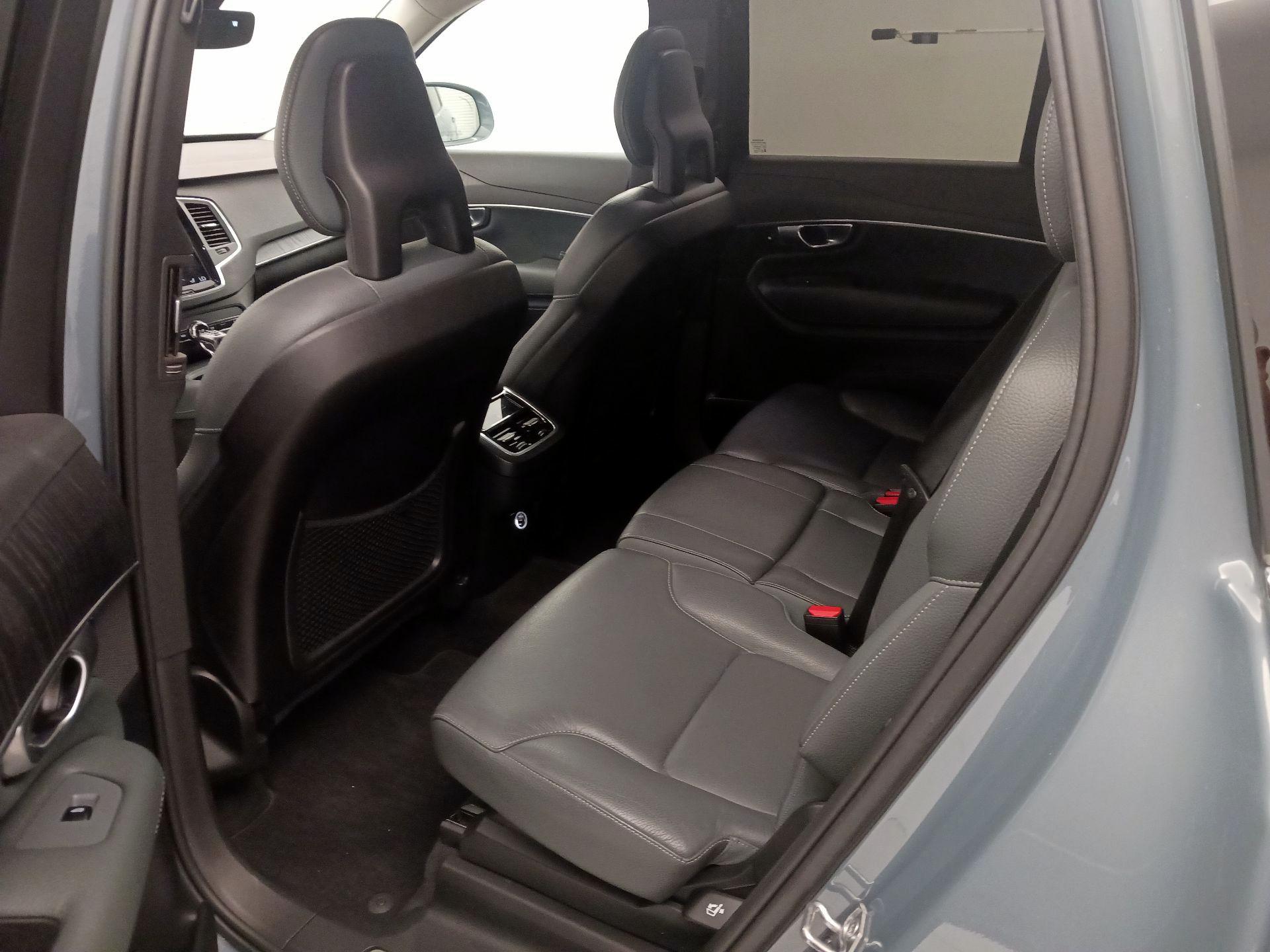 Thumbnail: 2020 Volvo XC90 - 19