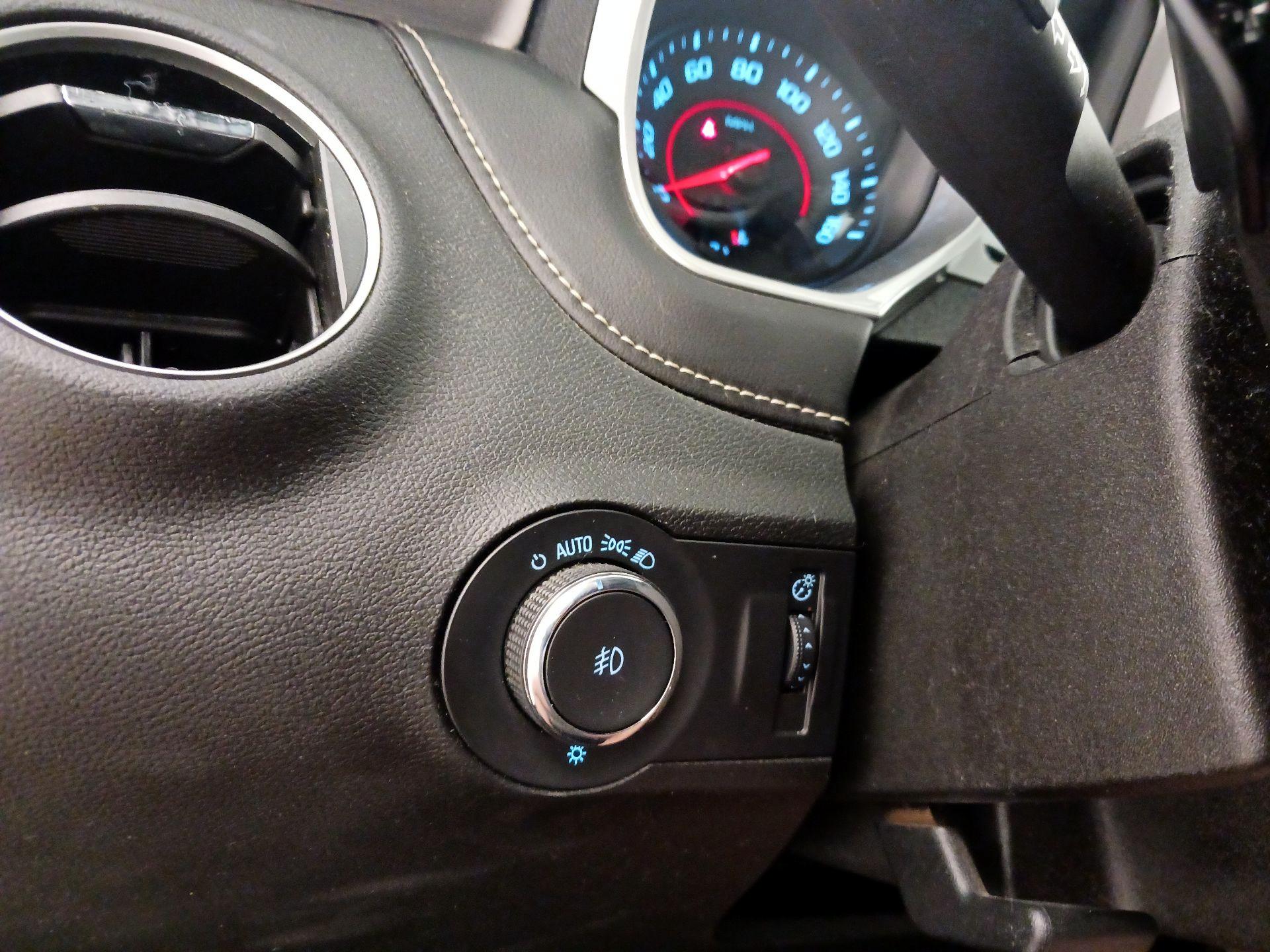Thumbnail: 2014 Chevrolet Camaro - 13