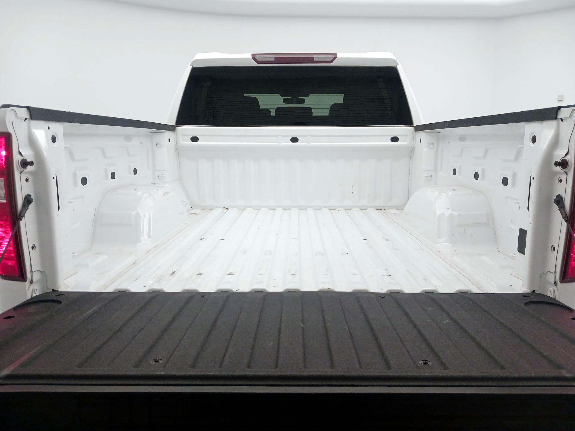 Thumbnail: 2020 Chevrolet Silverado 1500 - 20