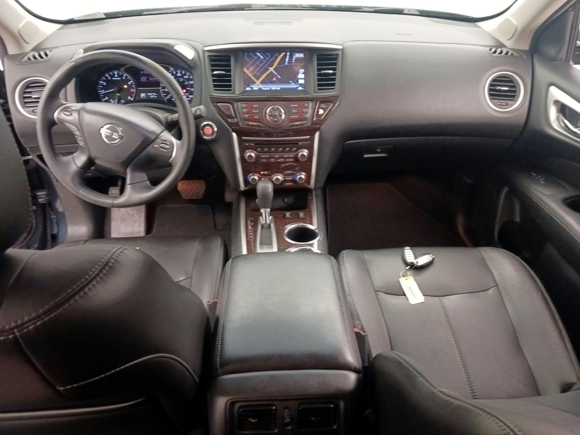 Thumbnail: 2014 Nissan Pathfinder - 9