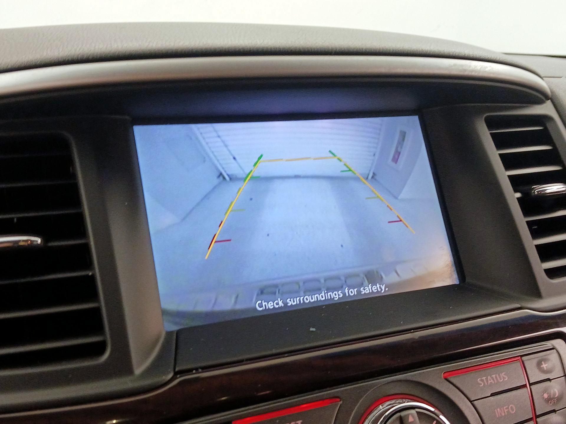 Thumbnail: 2014 Nissan Pathfinder - 15