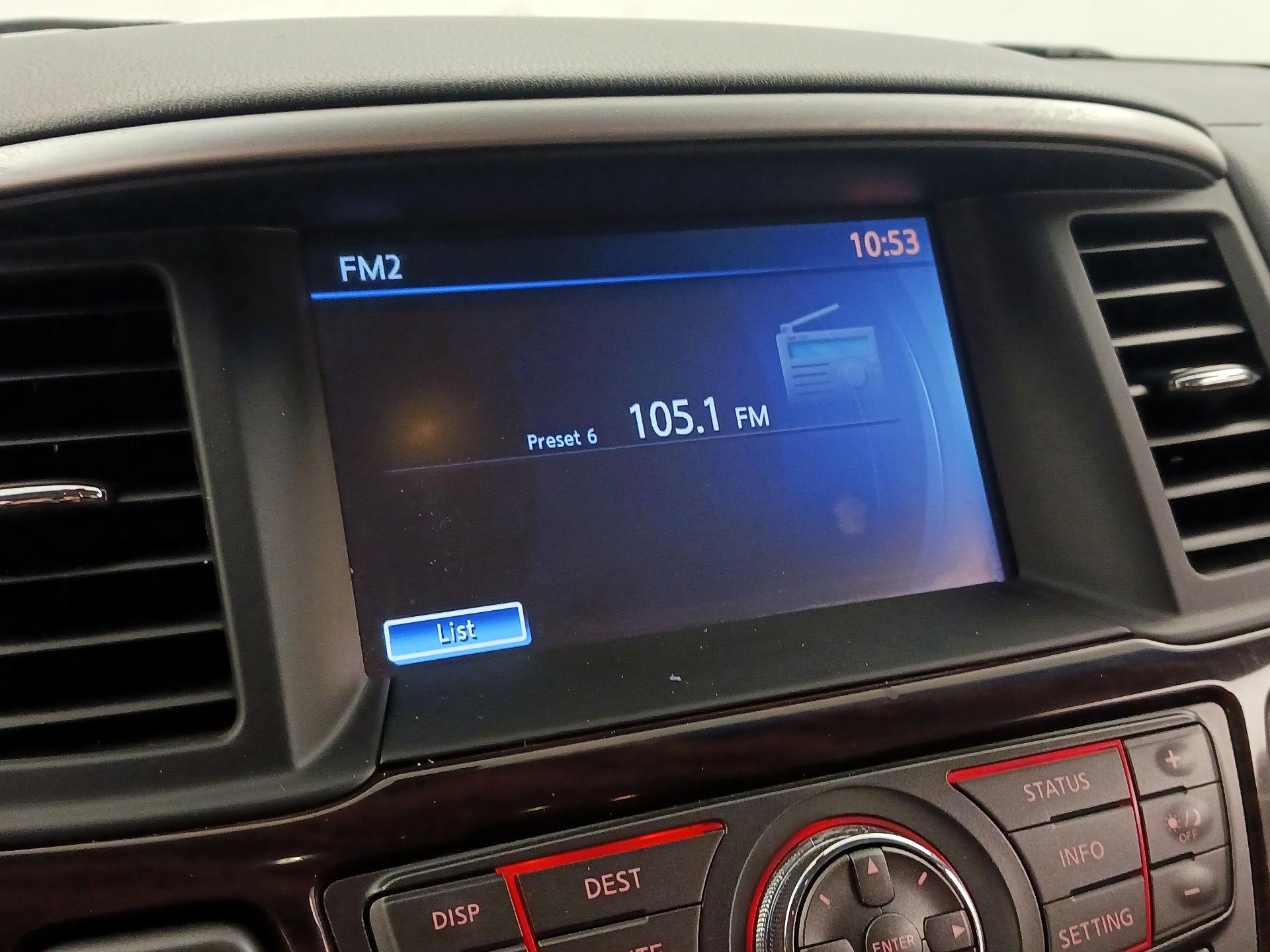 Thumbnail: 2014 Nissan Pathfinder - 16