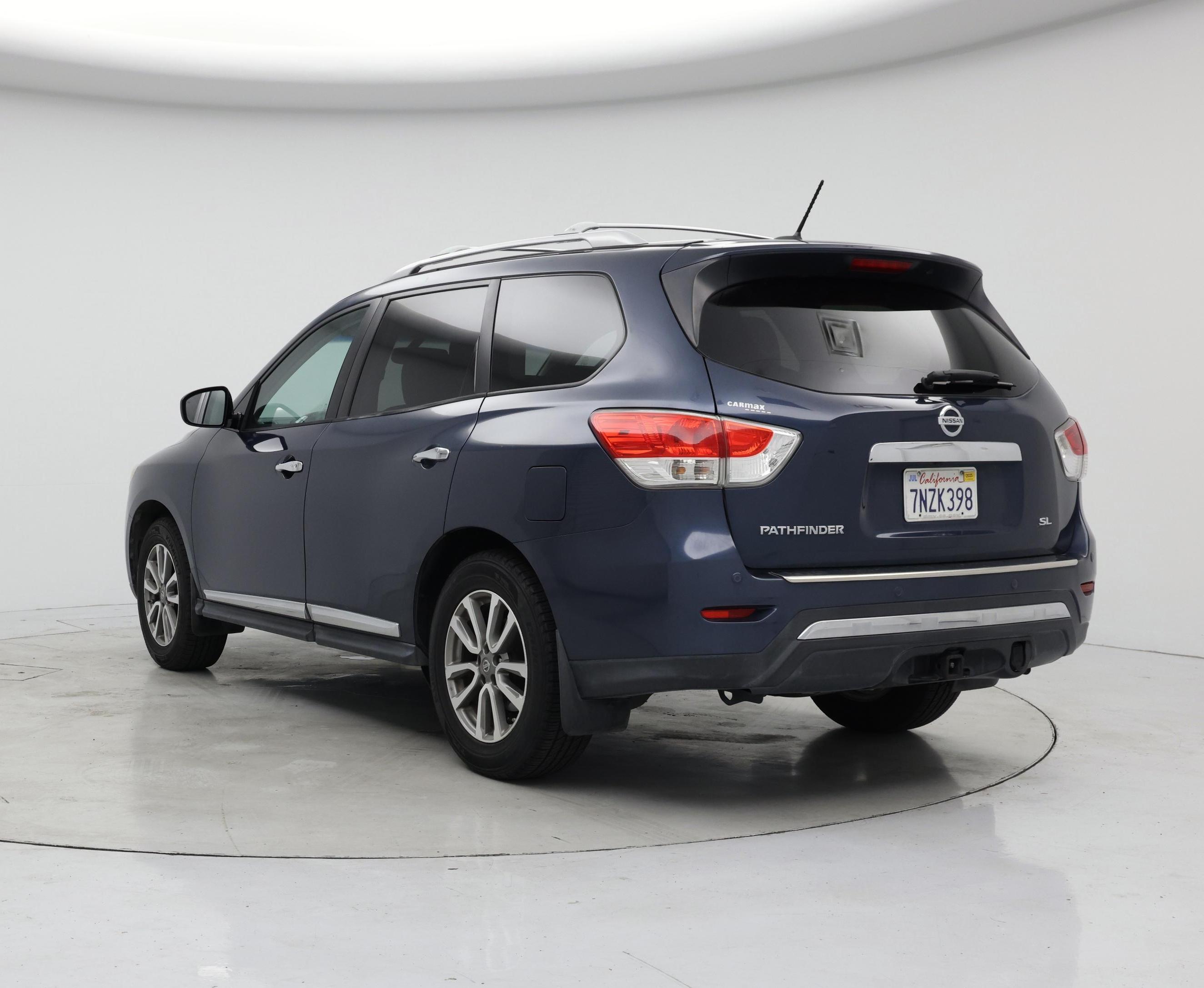 Thumbnail: 2014 Nissan Pathfinder - 2