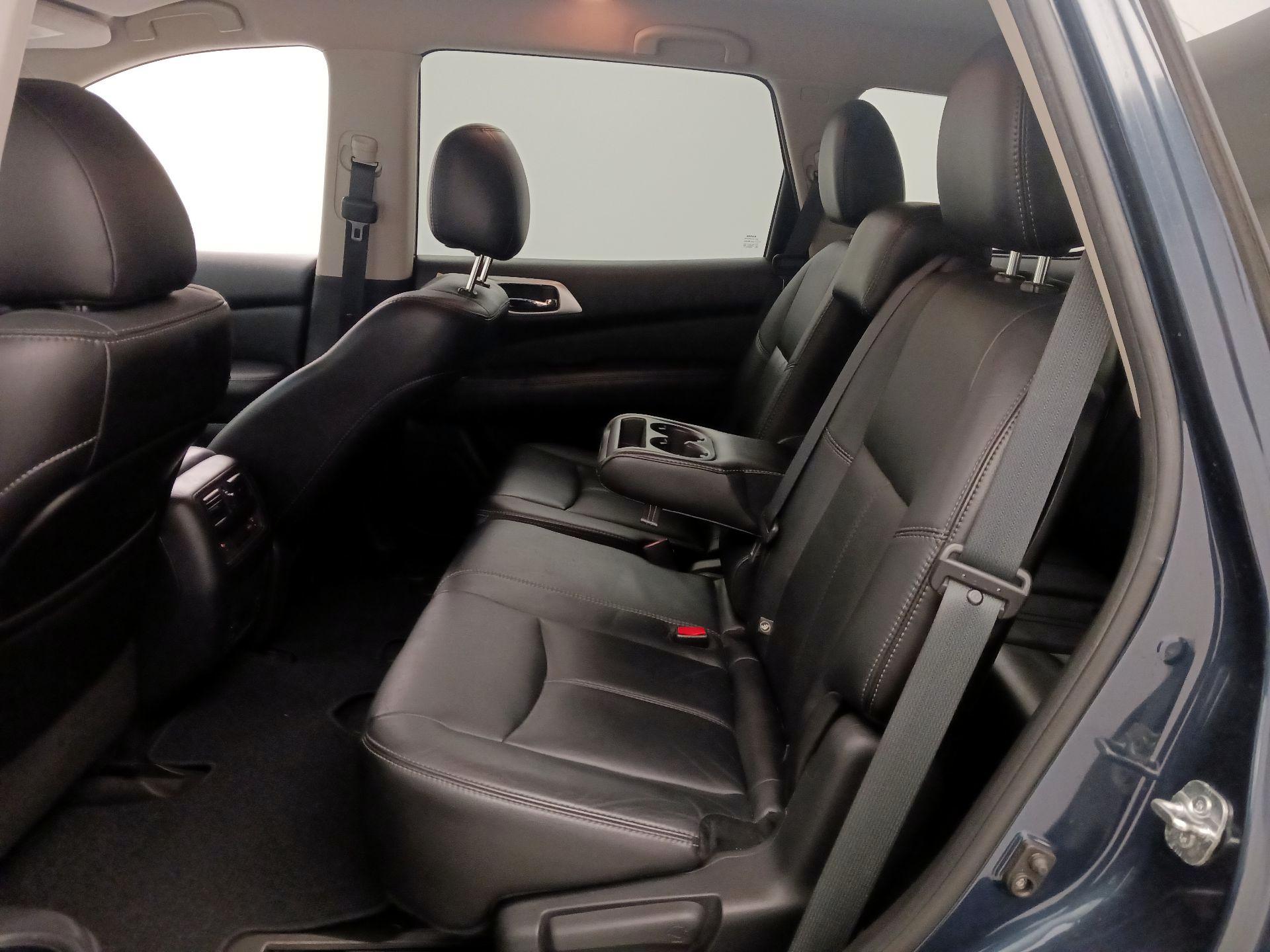 Thumbnail: 2014 Nissan Pathfinder - 20