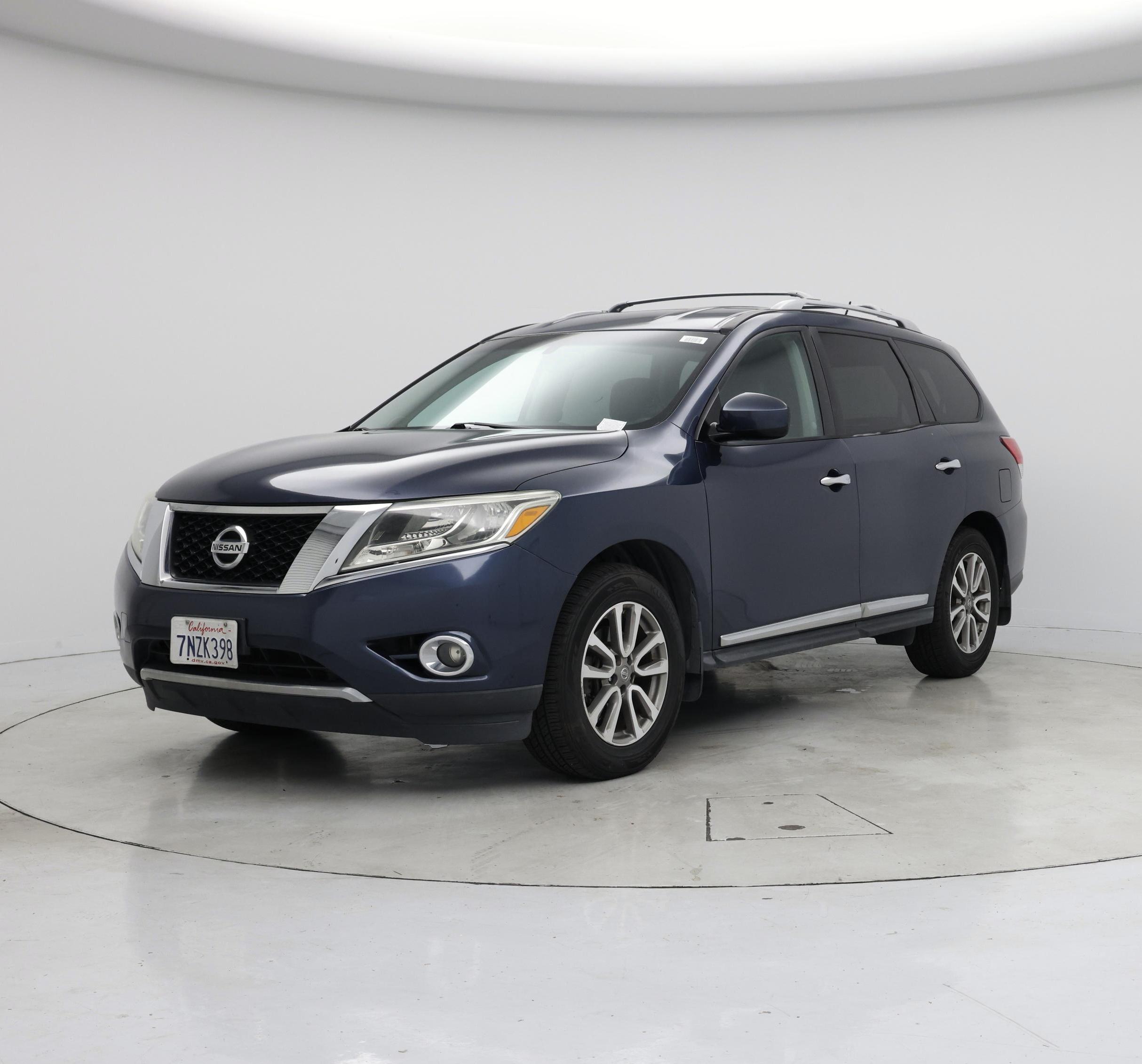Thumbnail: 2014 Nissan Pathfinder - 4