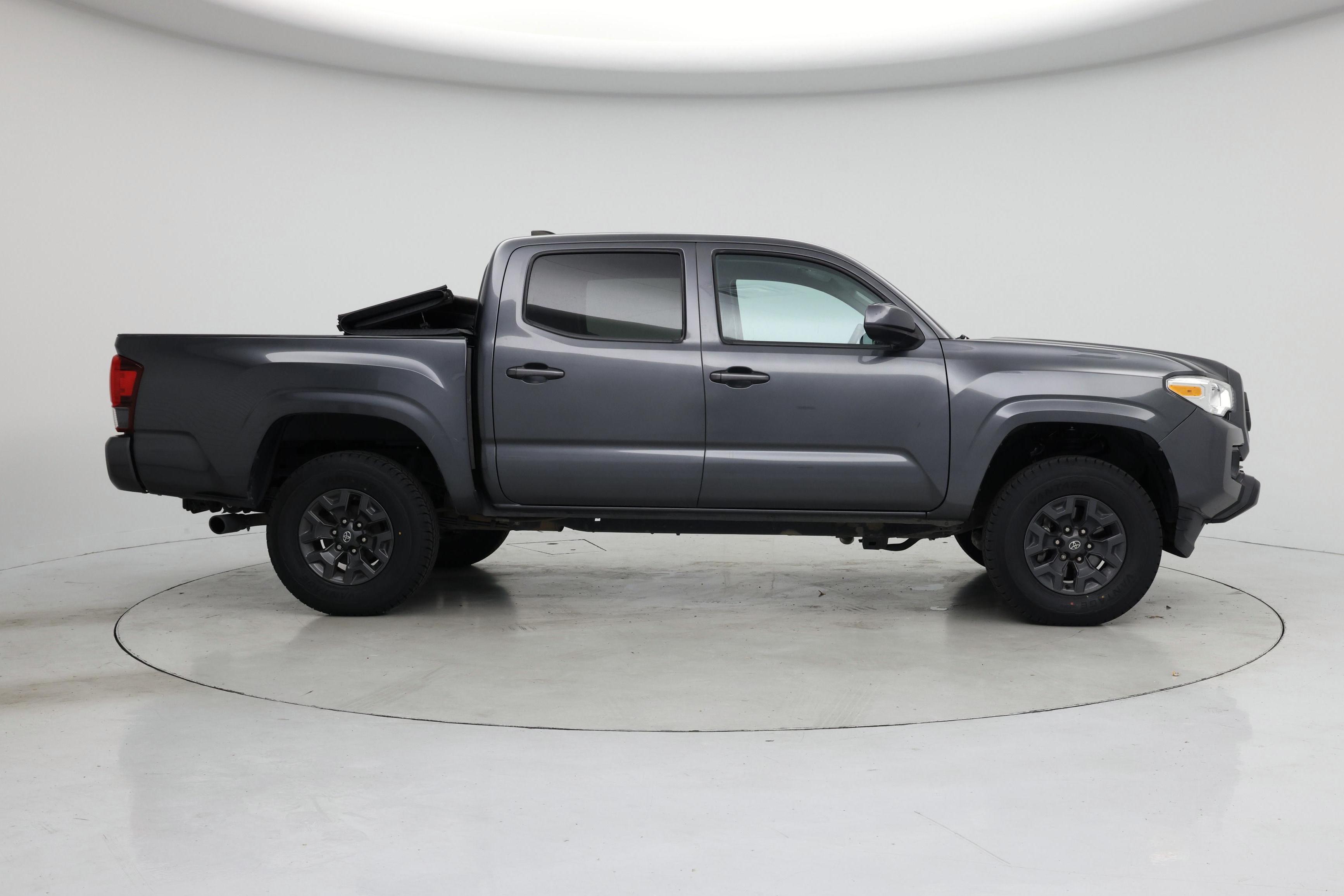 Thumbnail: 2021 Toyota Tacoma - 7