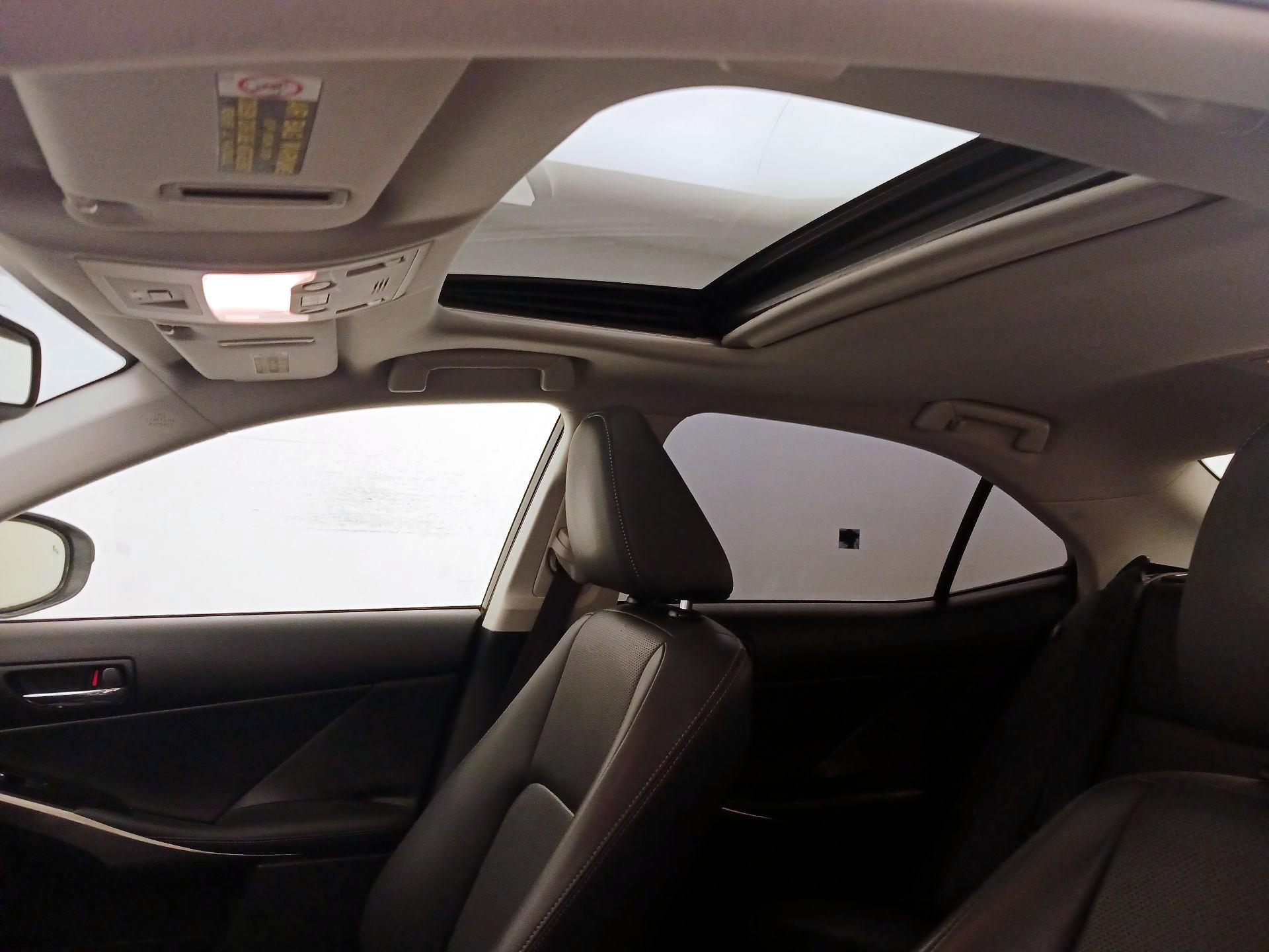 Thumbnail: 2014 Lexus IS - 19