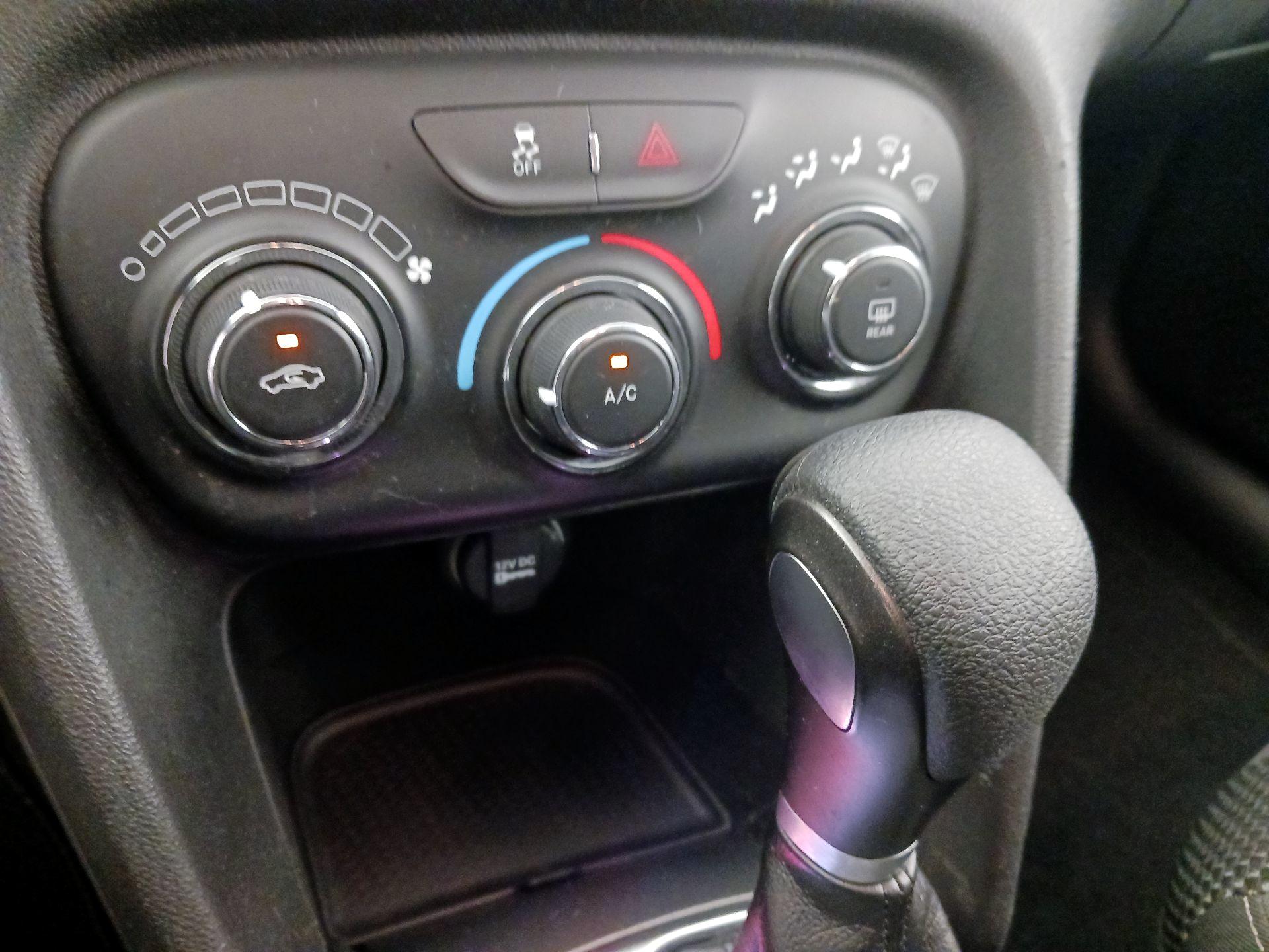 Thumbnail: 2016 Dodge Dart - 15