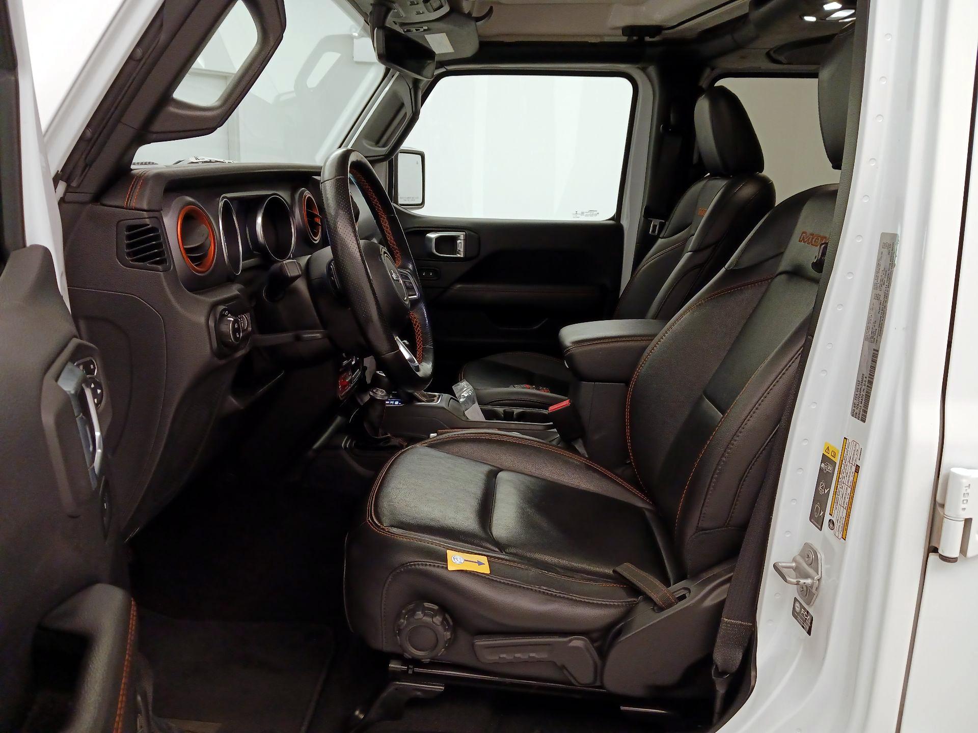 Thumbnail: 2021 Jeep Gladiator - 11