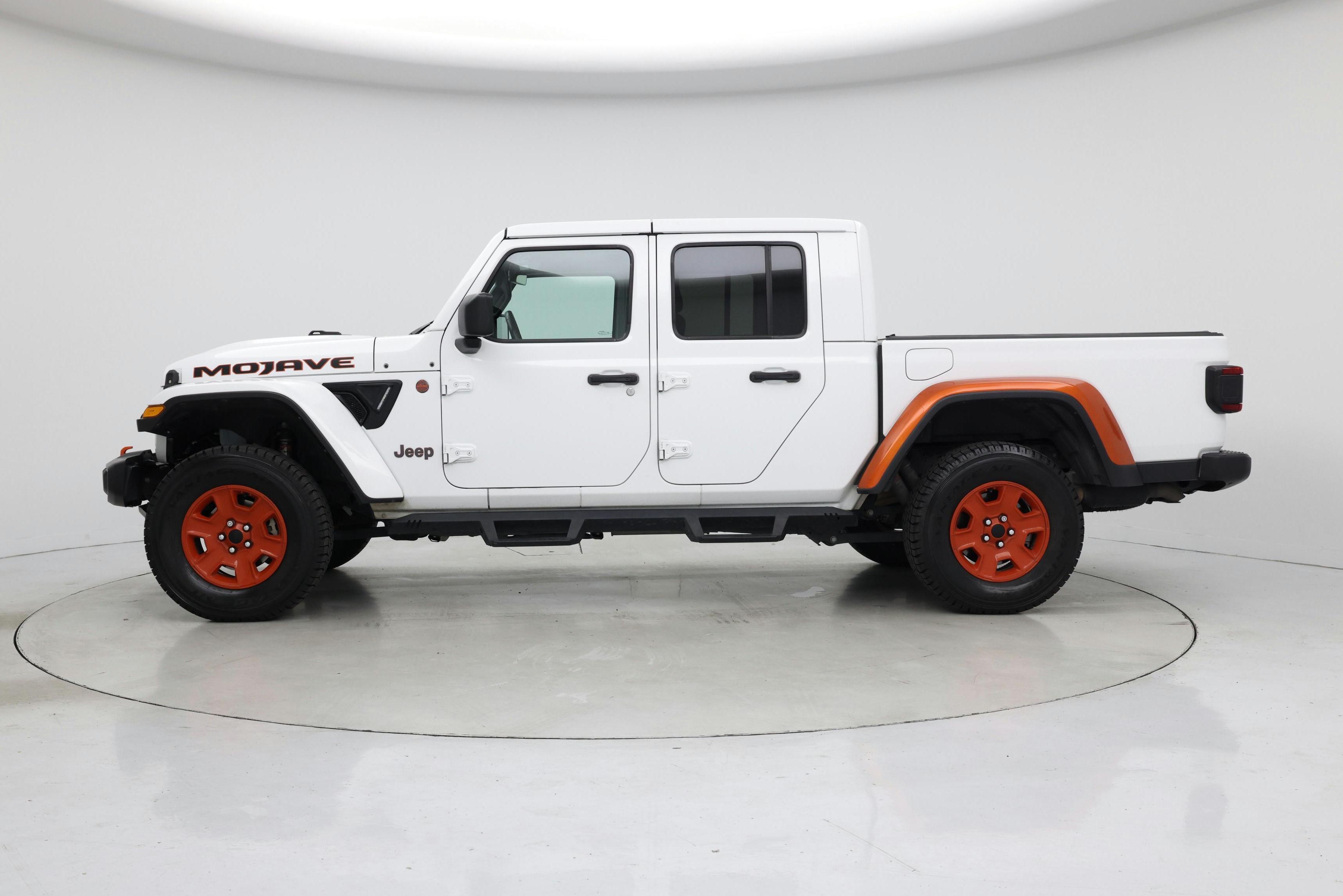 Thumbnail: 2021 Jeep Gladiator - 3