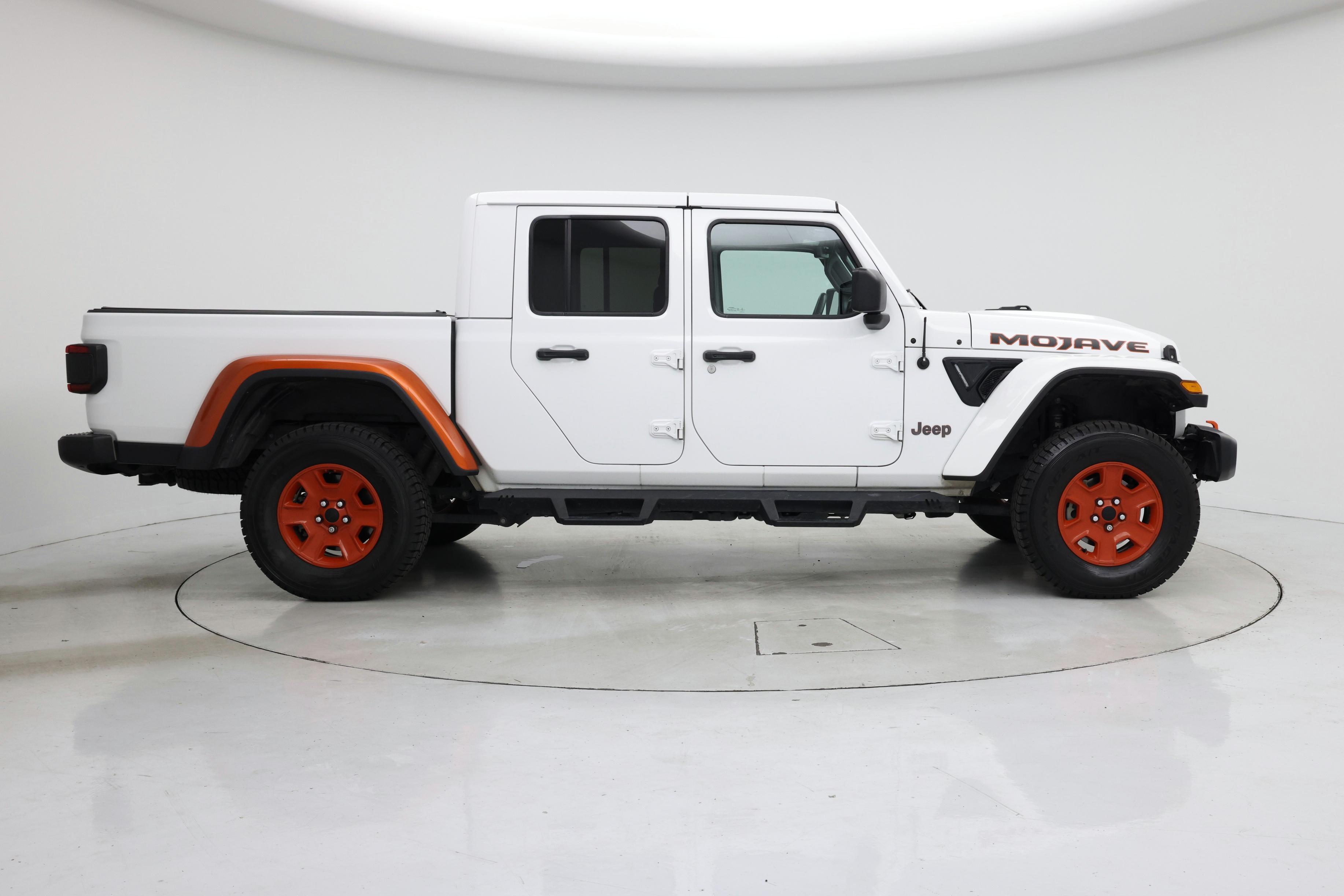 Thumbnail: 2021 Jeep Gladiator - 7