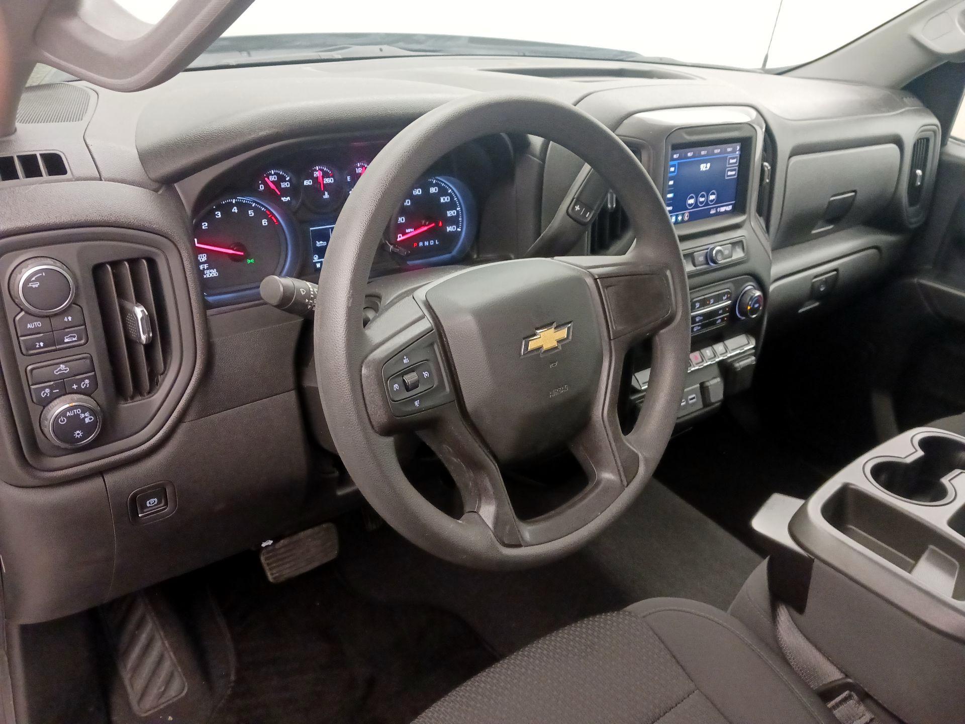 Thumbnail: 2021 Chevrolet Silverado 1500 - 9