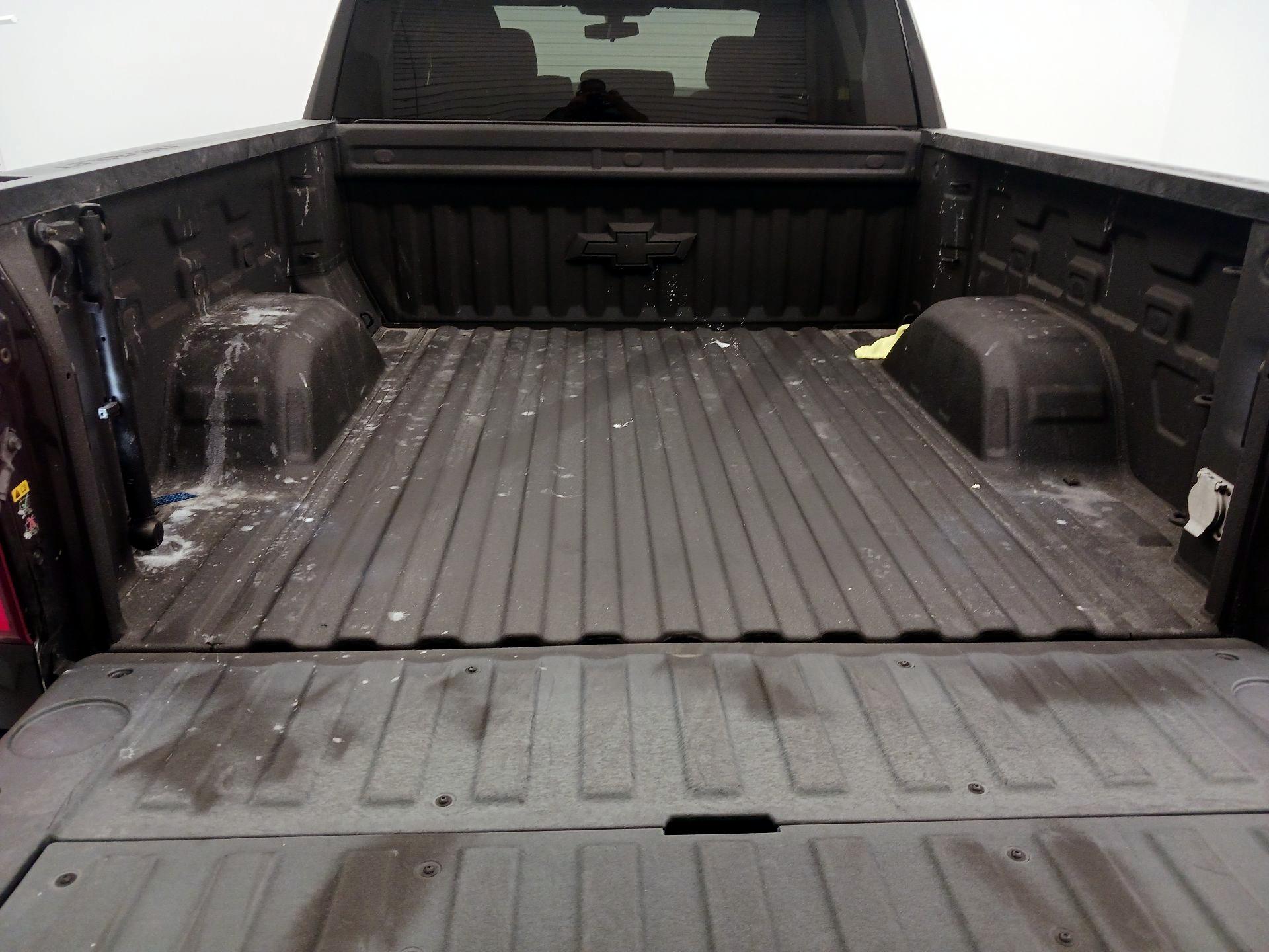 Thumbnail: 2021 Chevrolet Silverado 1500 - 20