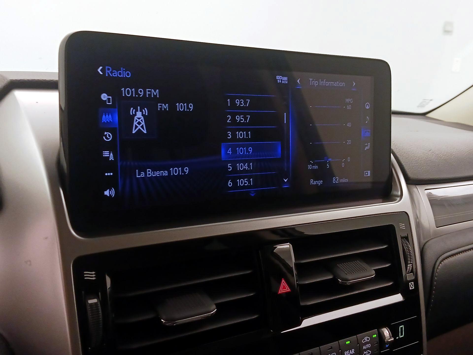 Thumbnail: 2022 Lexus GX - 16