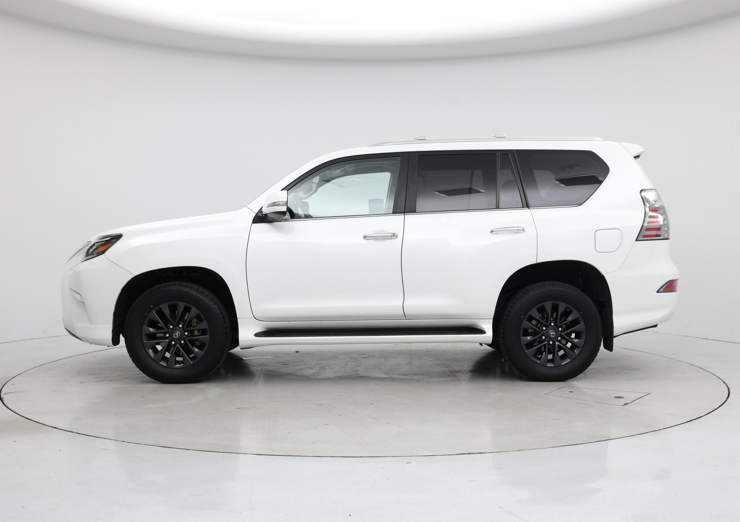 Thumbnail: 2022 Lexus GX - 3