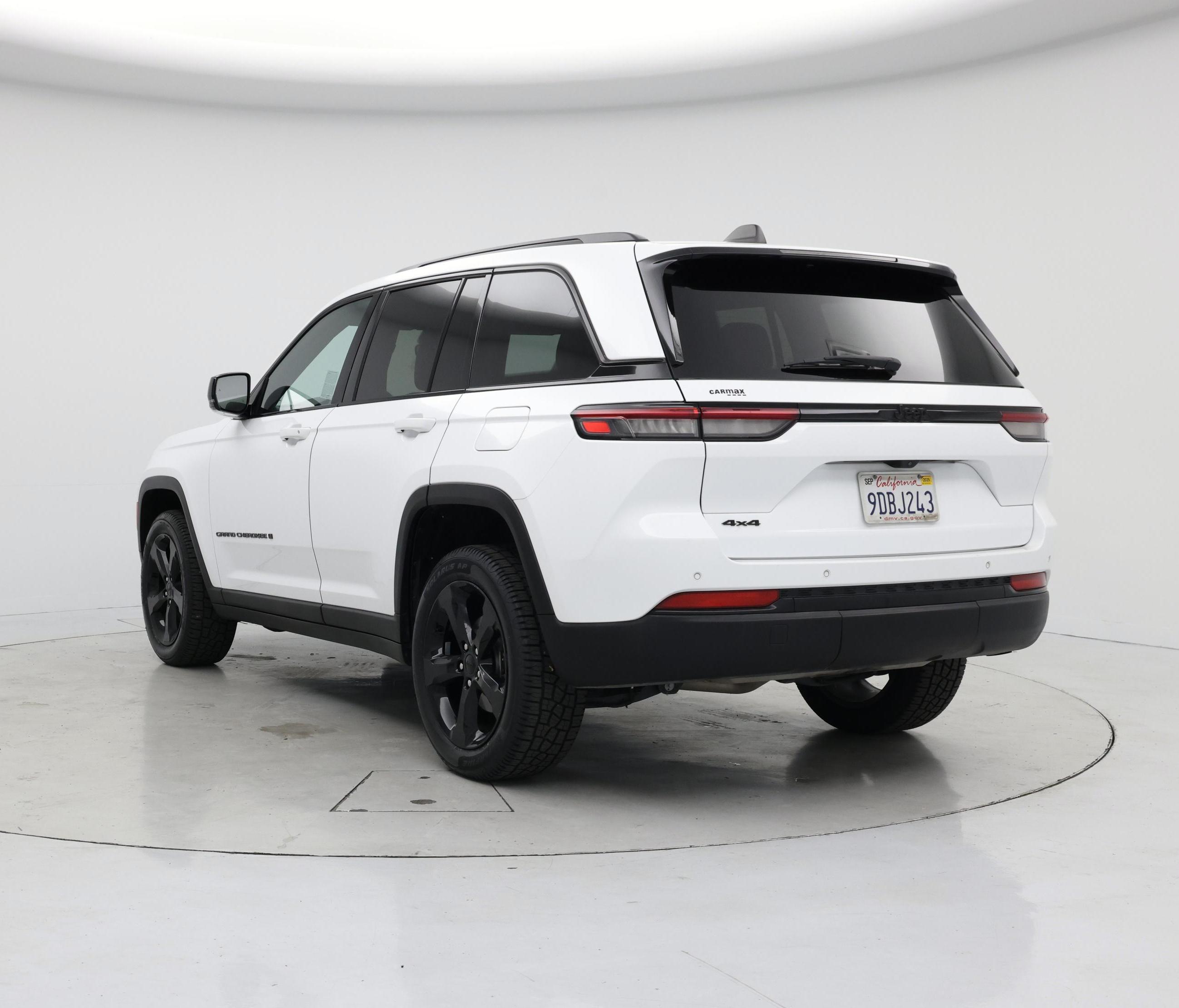 Thumbnail: 2023 Jeep Grand Cherokee - 2