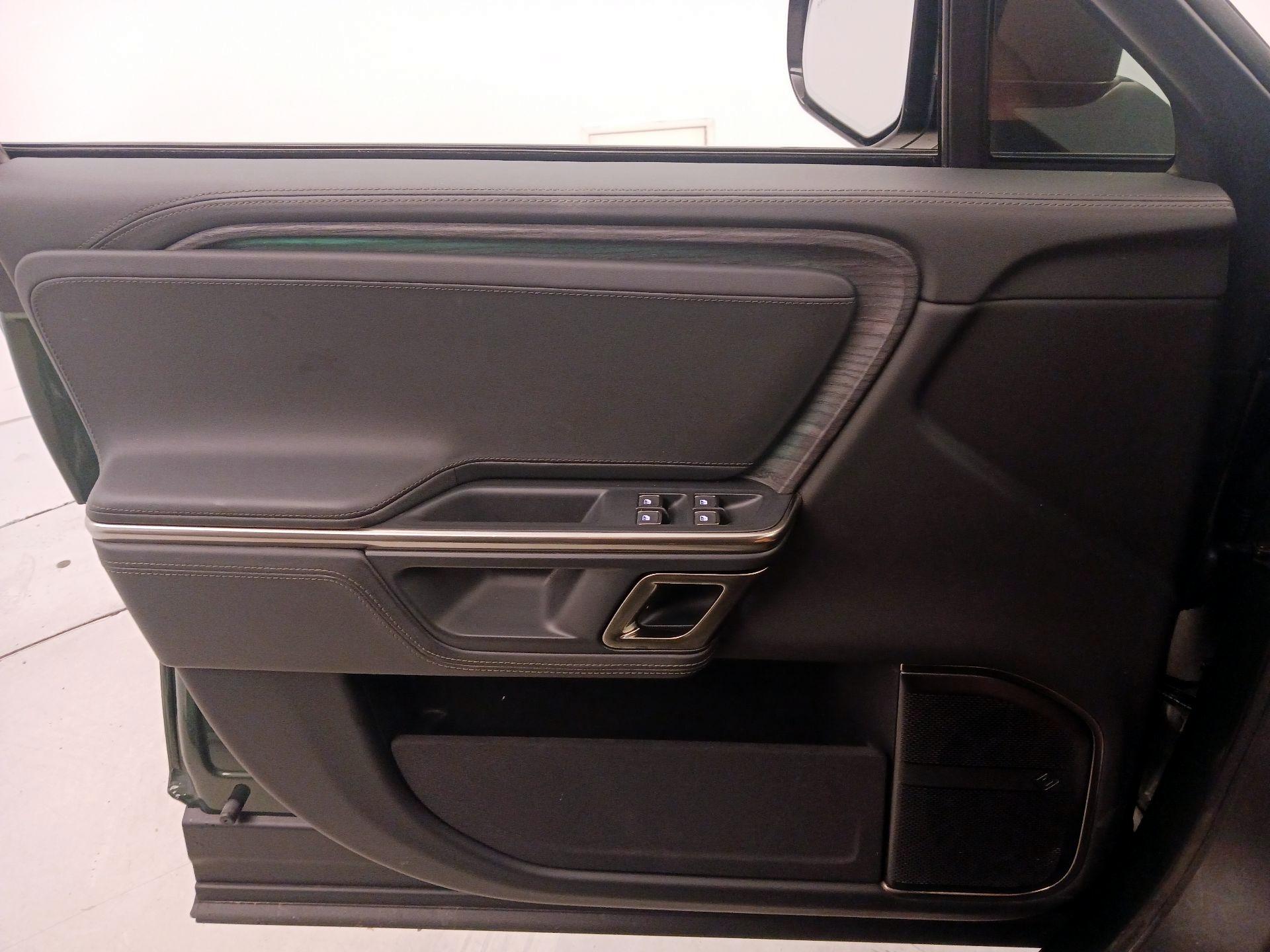 Thumbnail: 2023 Rivian R1T - 12