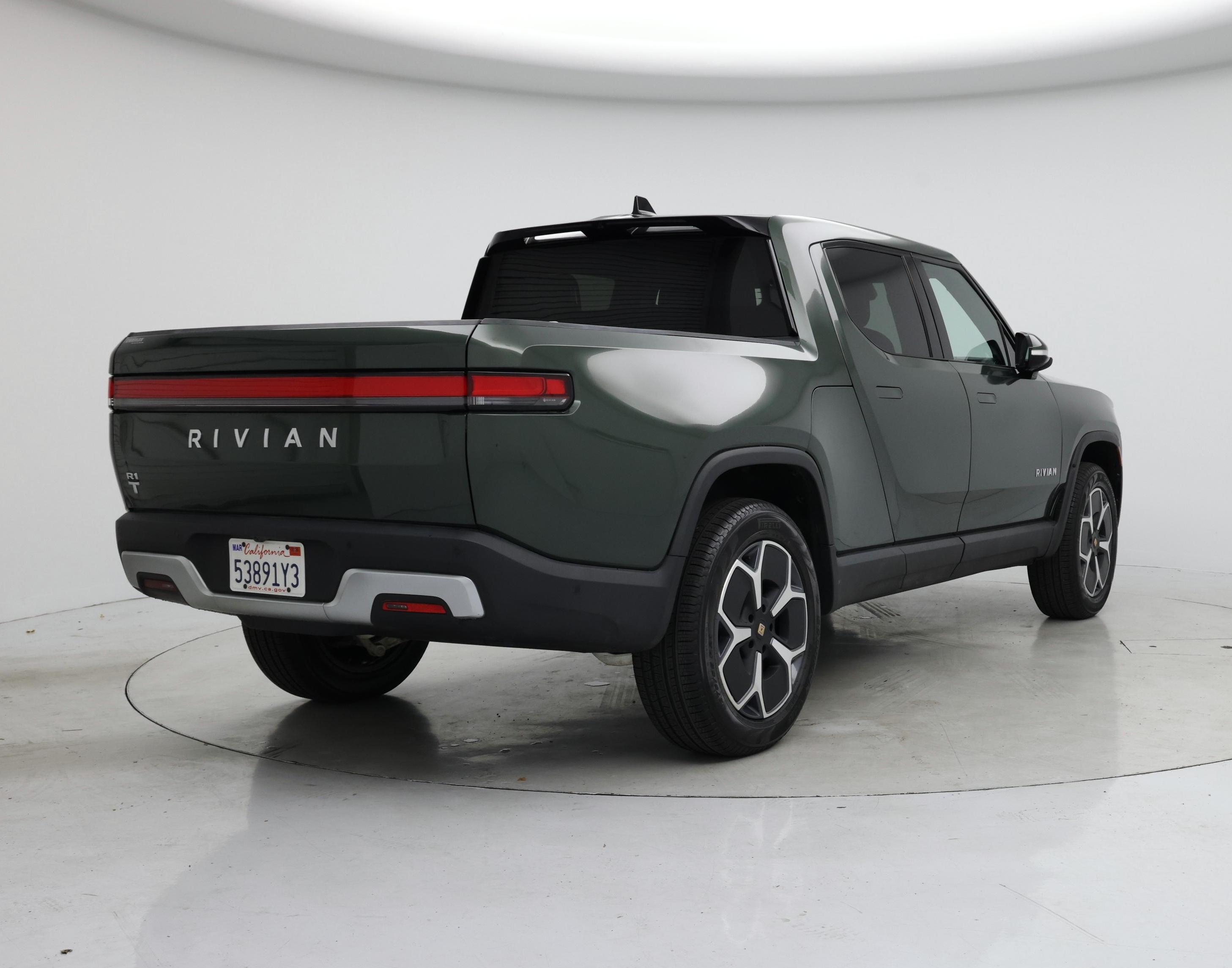 Thumbnail: 2023 Rivian R1T - 8