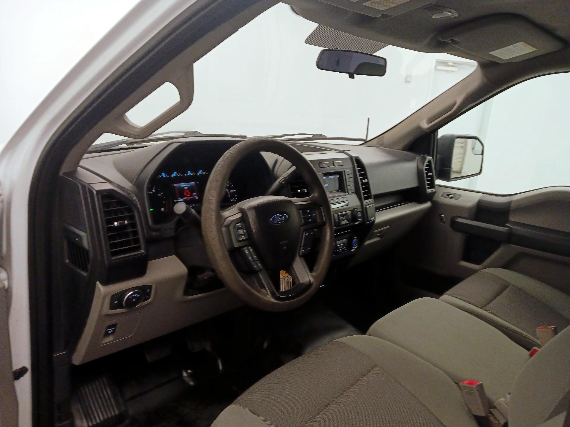 Thumbnail: 2018 Ford F-150 - 9