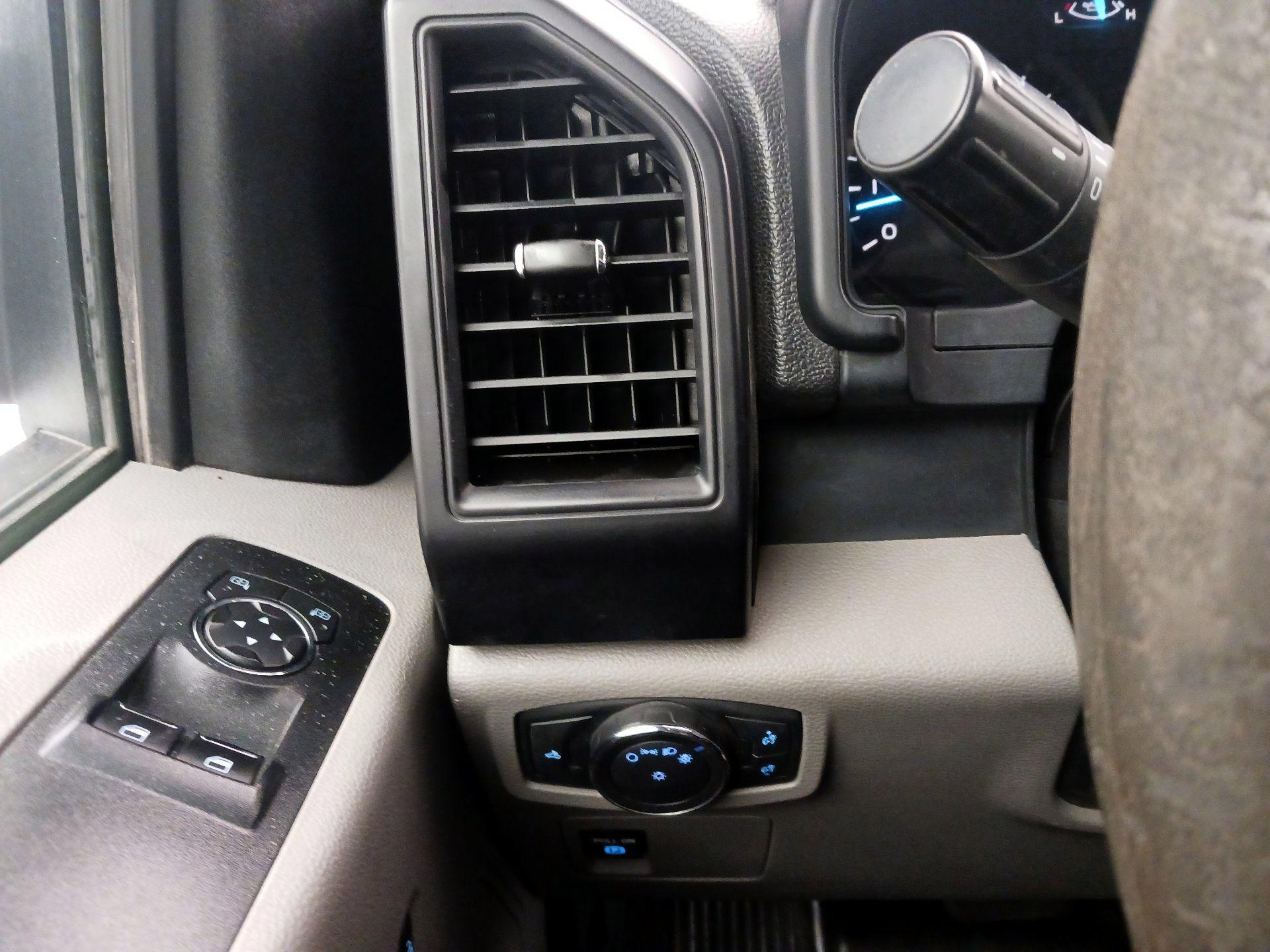 Thumbnail: 2018 Ford F-150 - 13
