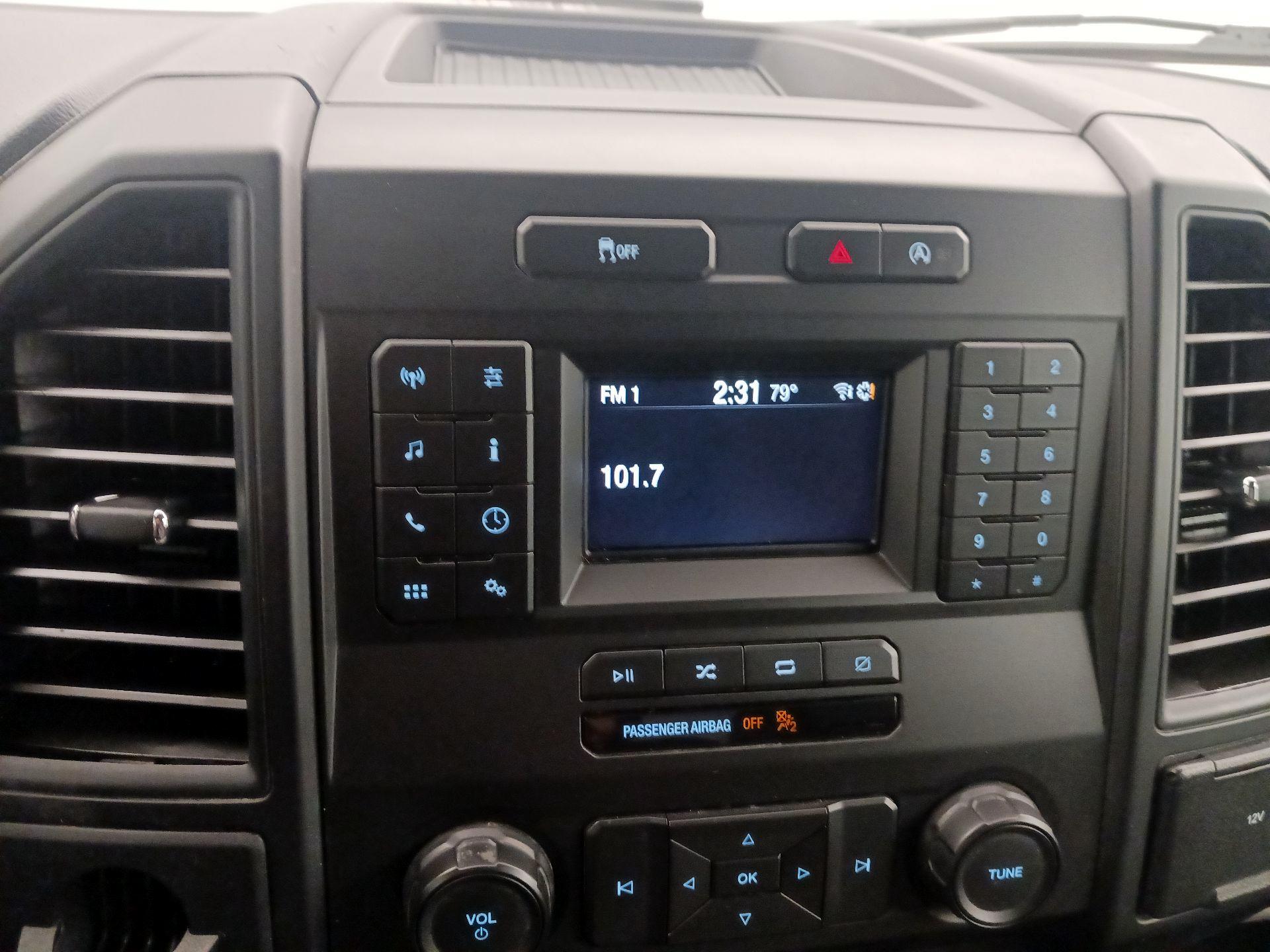 Thumbnail: 2018 Ford F-150 - 15