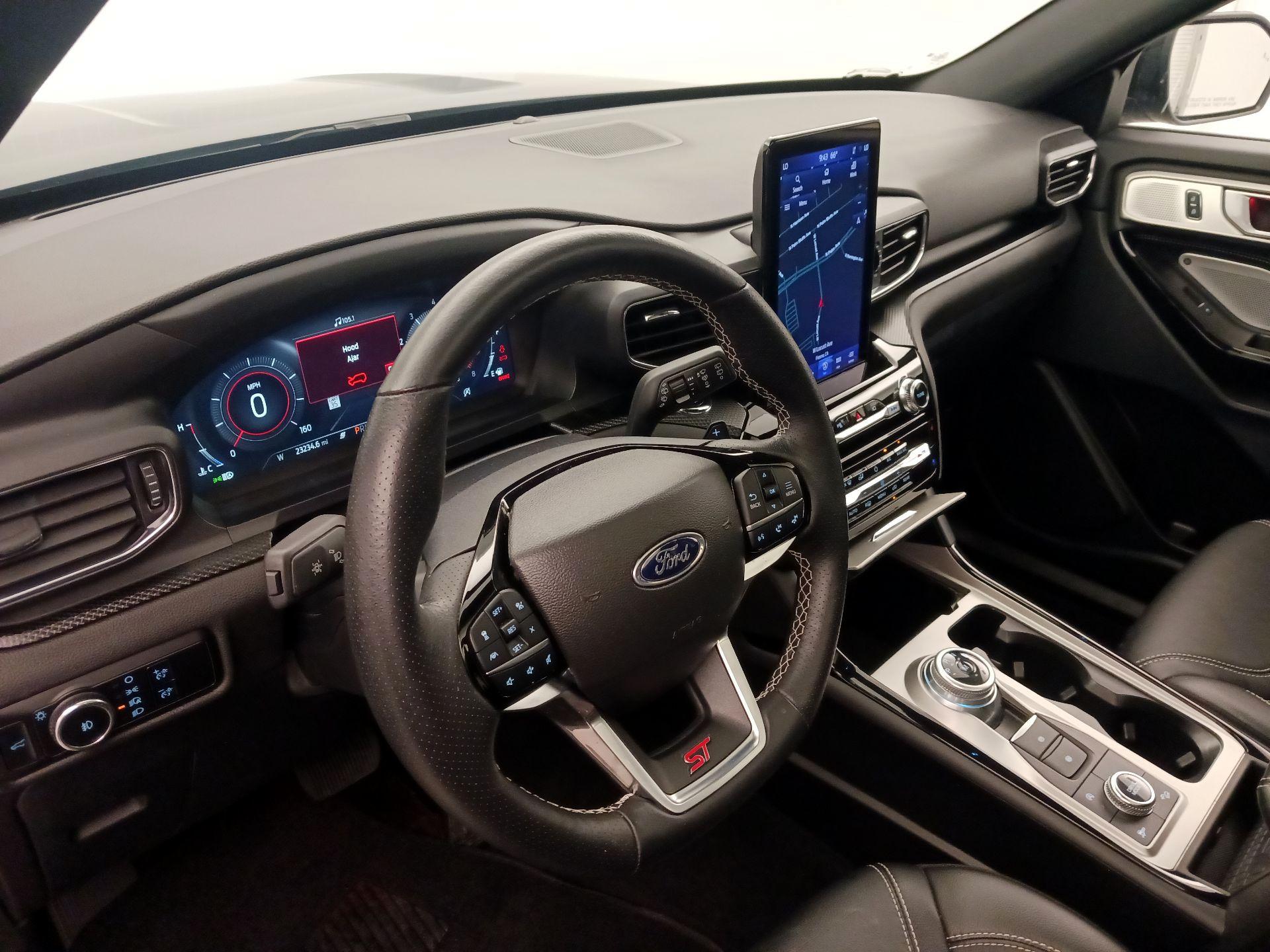 Thumbnail: 2023 Ford Explorer - 9