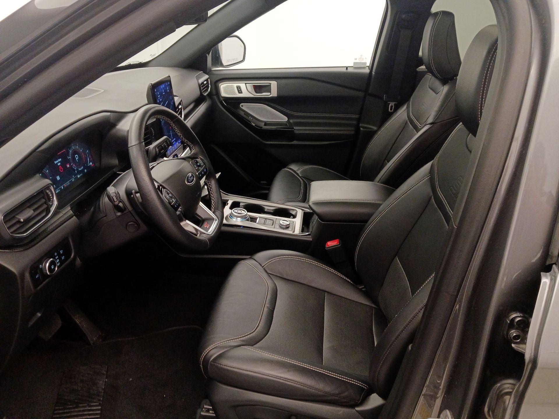 Thumbnail: 2023 Ford Explorer - 11