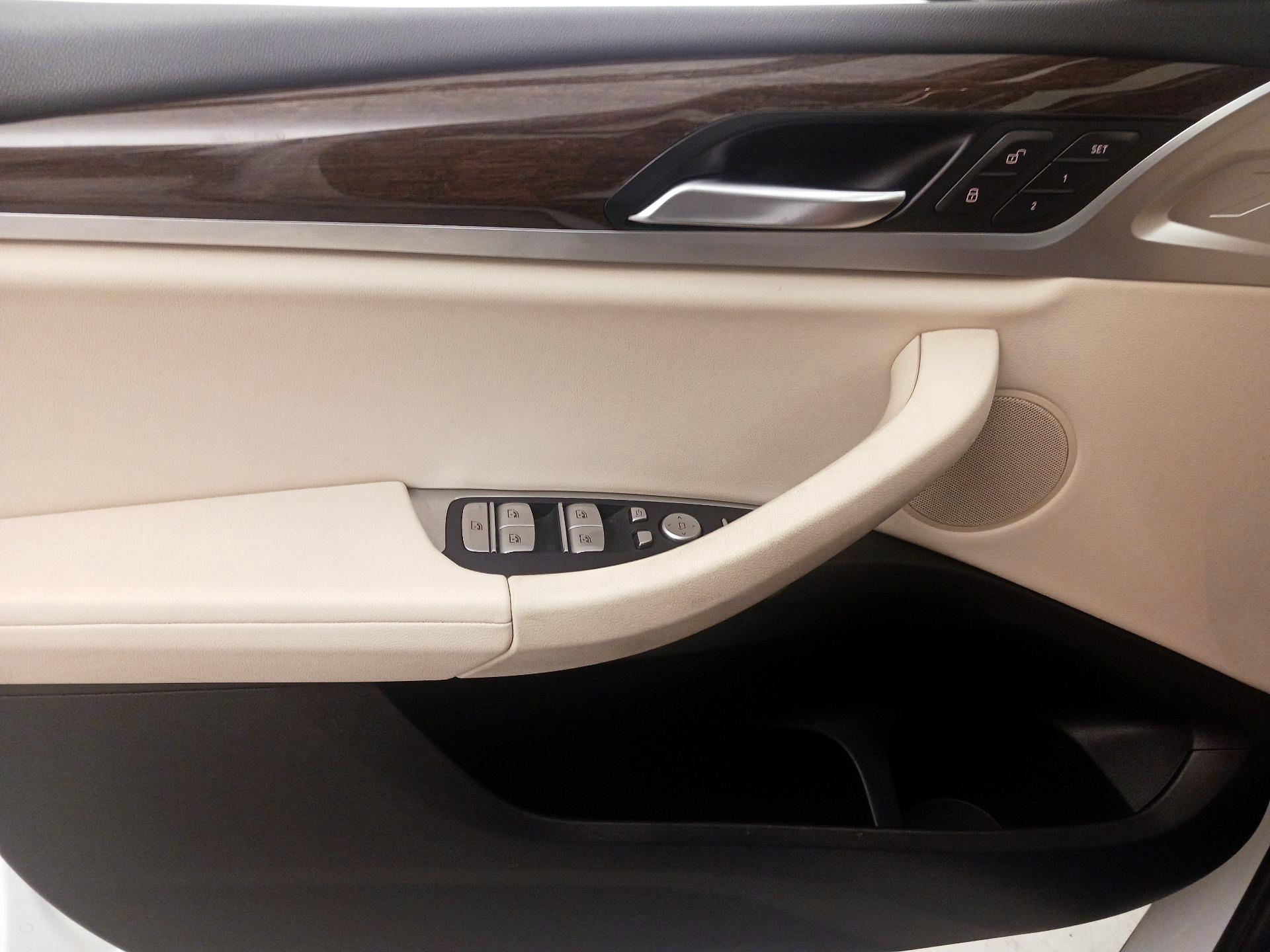Thumbnail: 2020 BMW X3 - 12