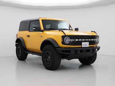 Yellow 2022 Ford Bronco Wildtrak