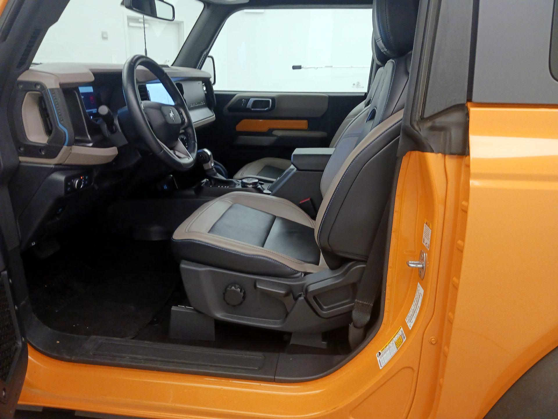 Thumbnail: 2022 Ford Bronco - 11