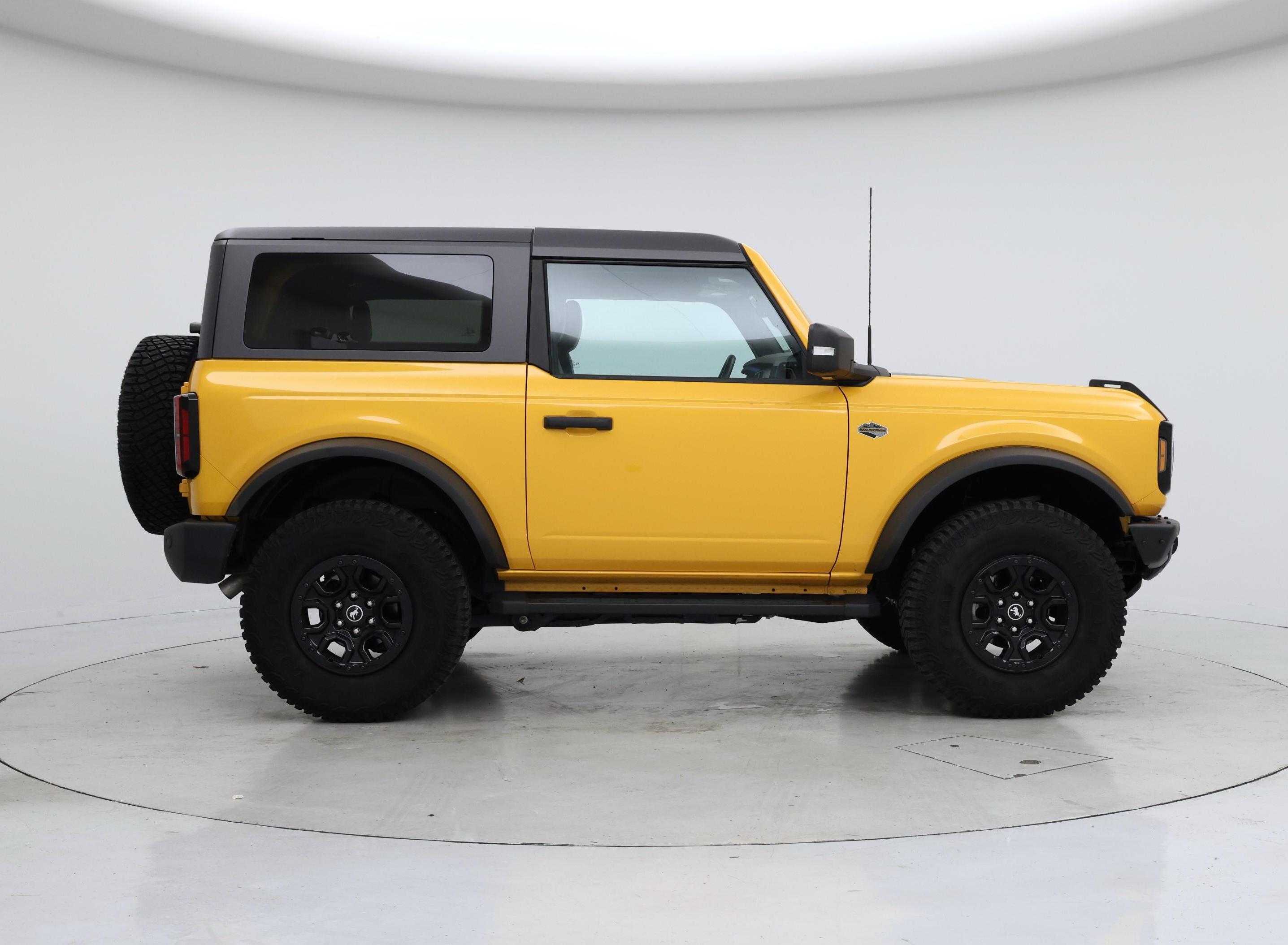 Thumbnail: 2022 Ford Bronco - 7
