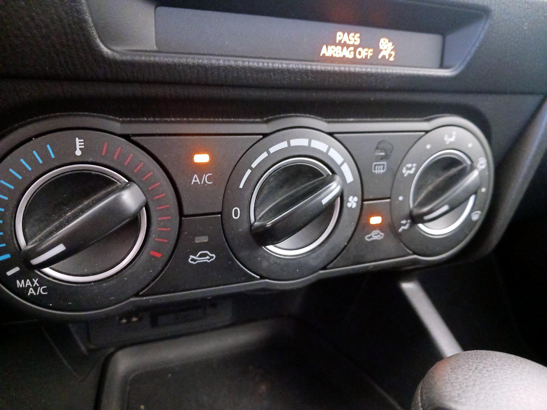 Thumbnail: 2016 Mazda Mazda3 - 16