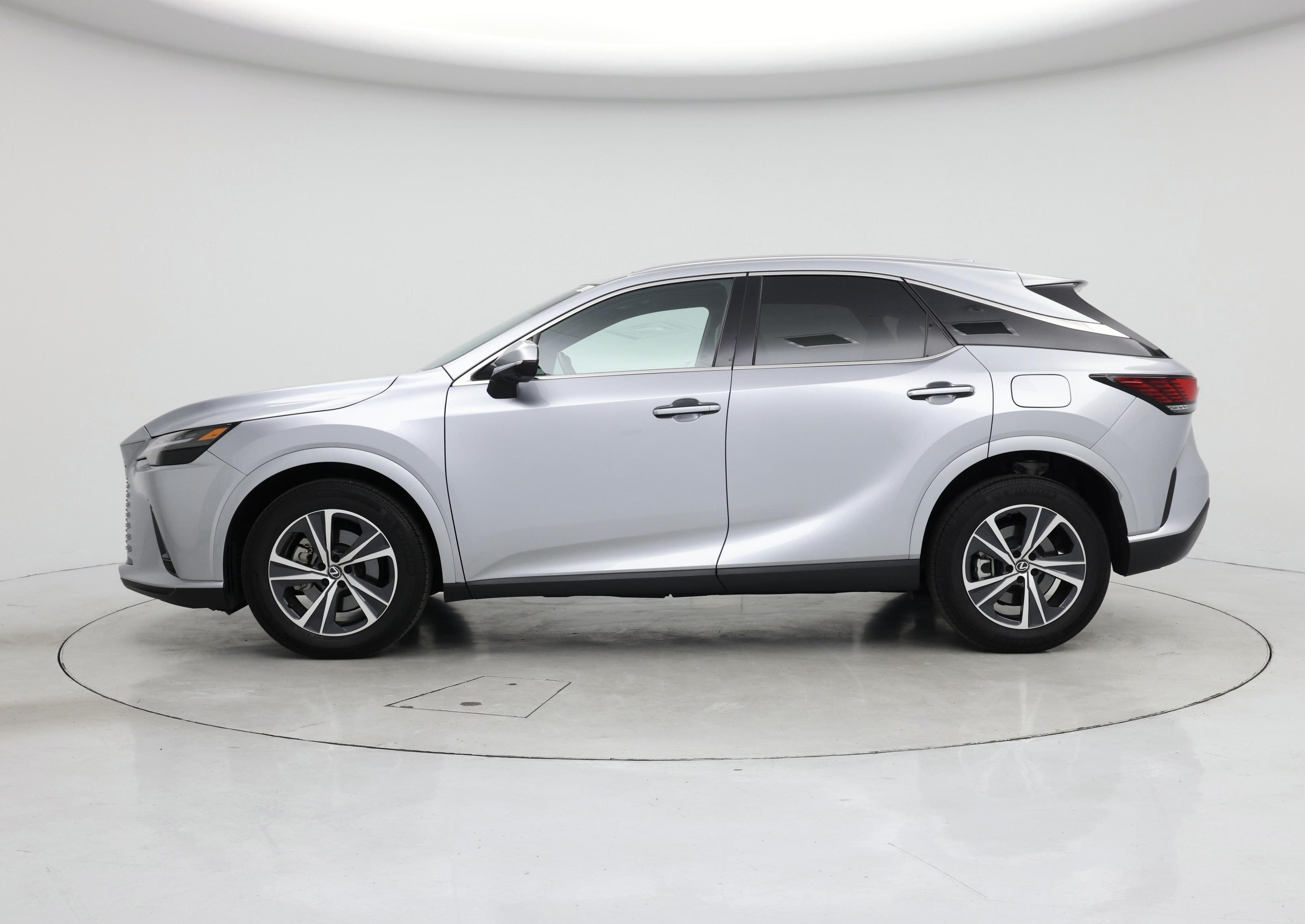 Thumbnail: 2023 Lexus RX - 3