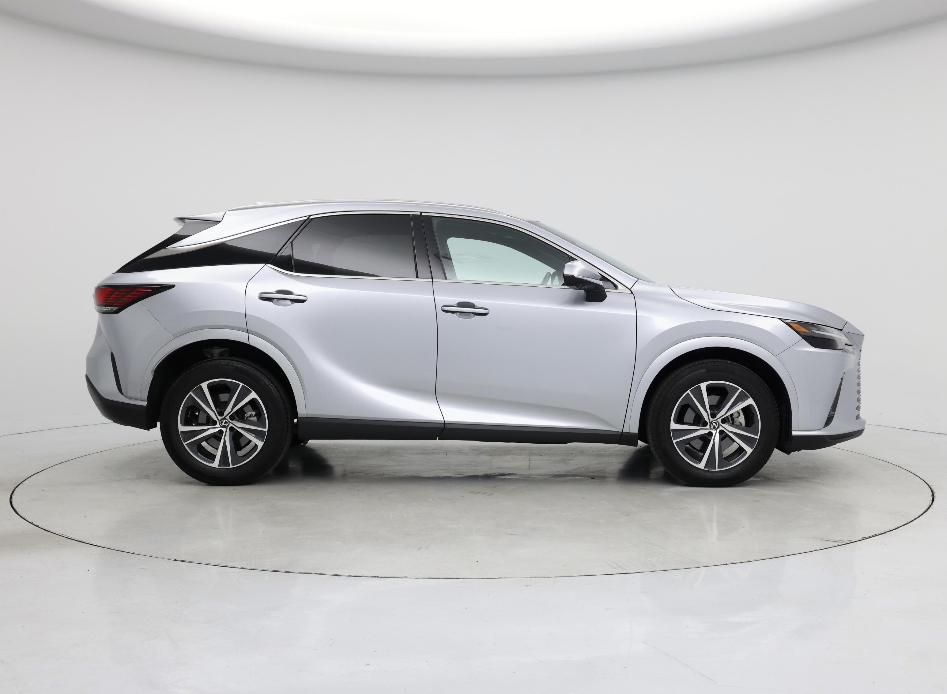 Thumbnail: 2023 Lexus RX - 7