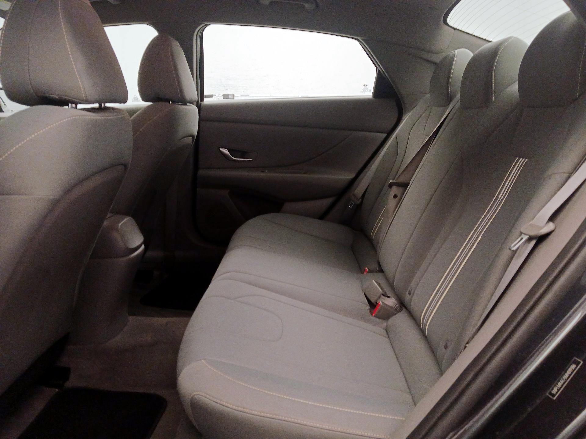 Thumbnail: 2021 Hyundai Elantra - 19