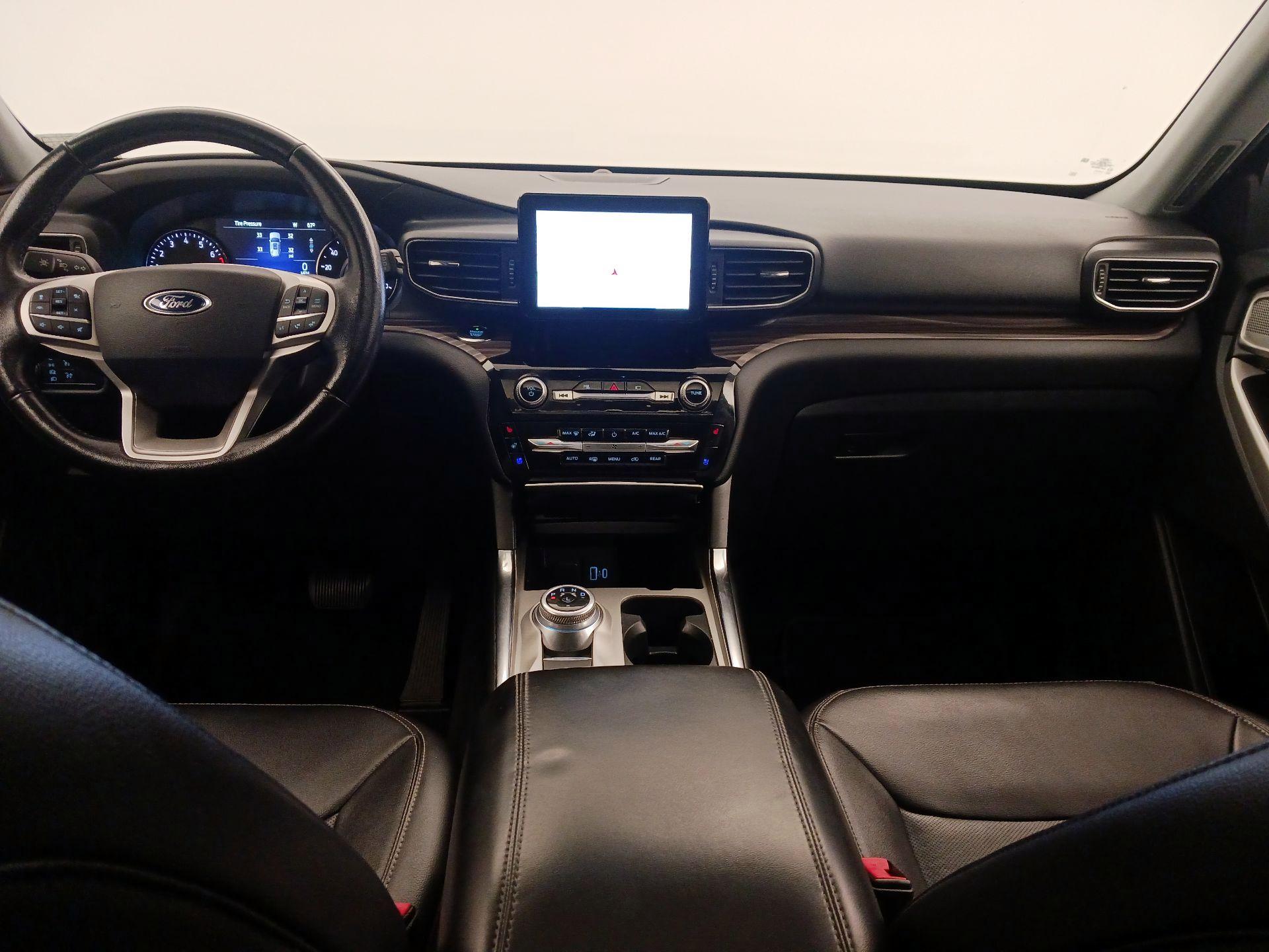 Thumbnail: 2021 Ford Explorer - 9